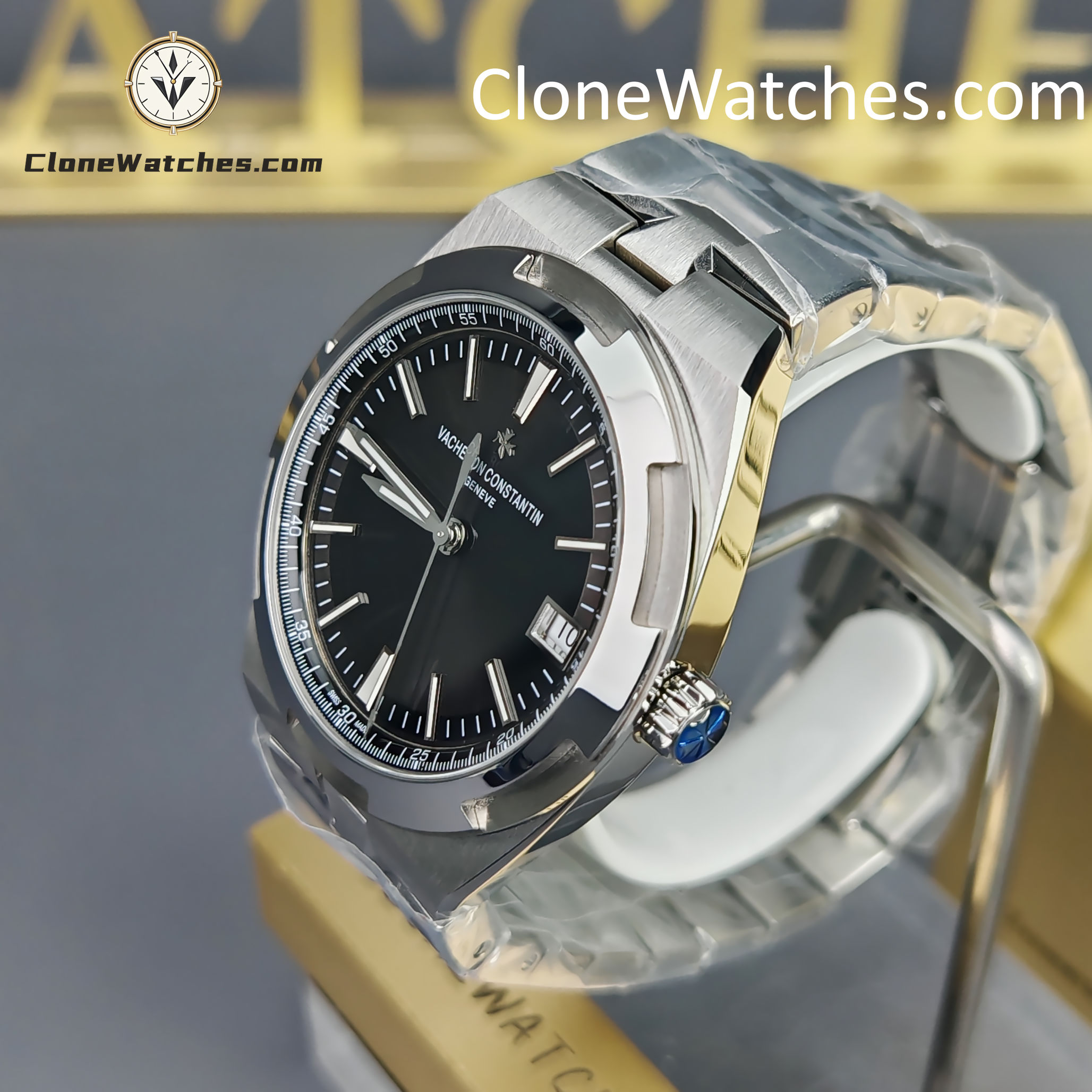 Vacheron Constantin Super Clone Watches 1:1 Overseas 4500V/210A-B483 Black Dial