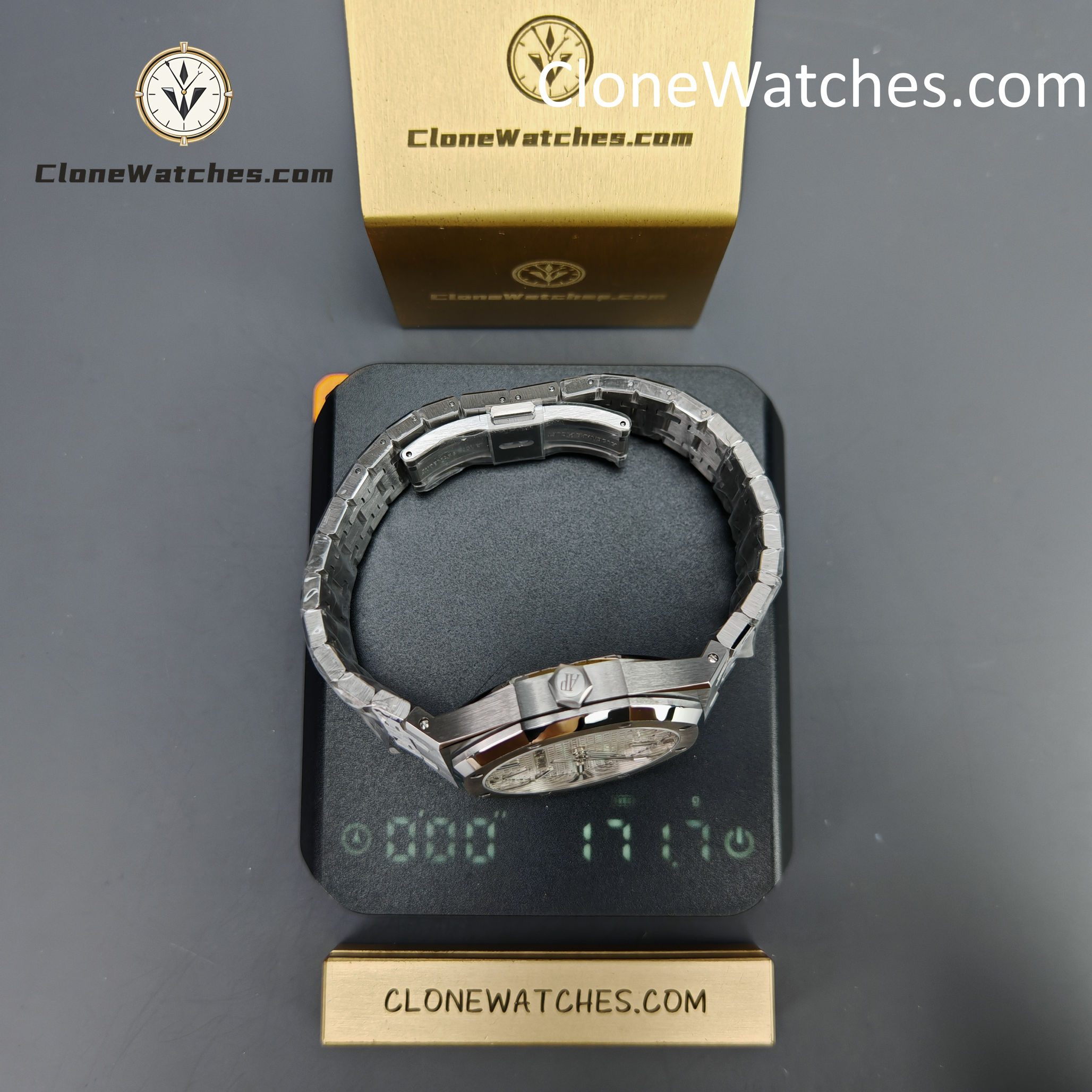 Audemars Piguet Super Clone Watches 1:1 Royal Oak 15510 White Dial 41MM Selfwinding