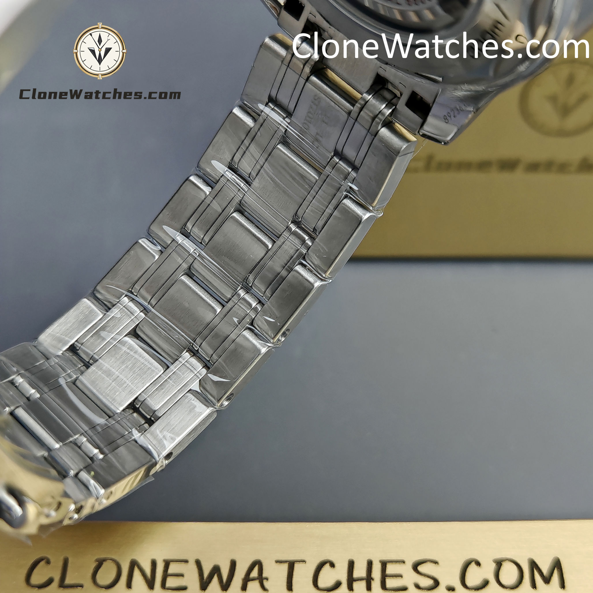 OMEGA Super Clone Watches 1:1 Seamaster Diver 300M 210.30.42.20.10.001 42mm