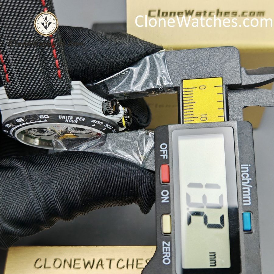 Modified Super Clone Watches 1:1 DiW Rolex Daytona CarboQuartz 4130 Movement Black Strap