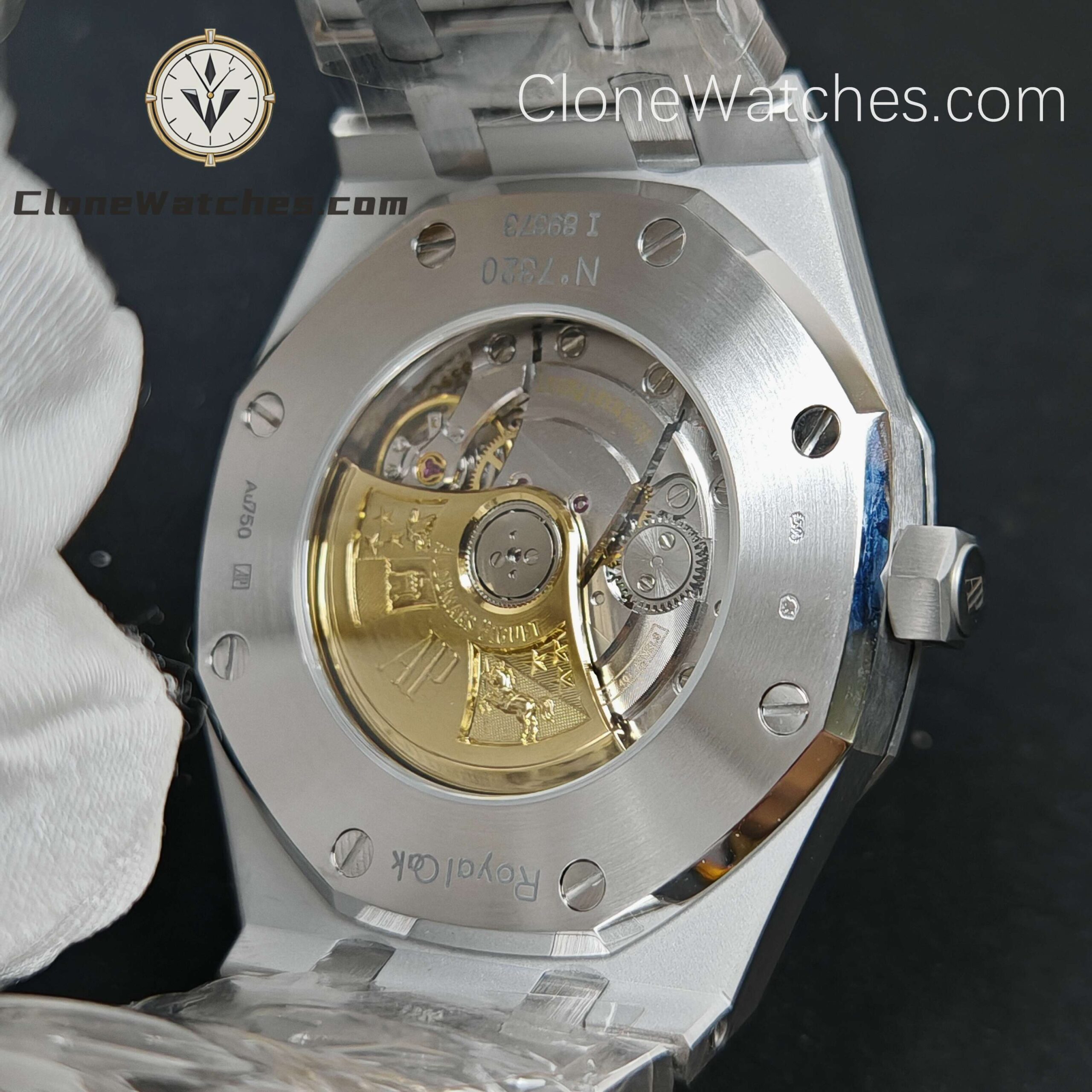 Audemars Piguet Super Clone Watches 1:1 Royal Oak Frost 15400 Blue Dial