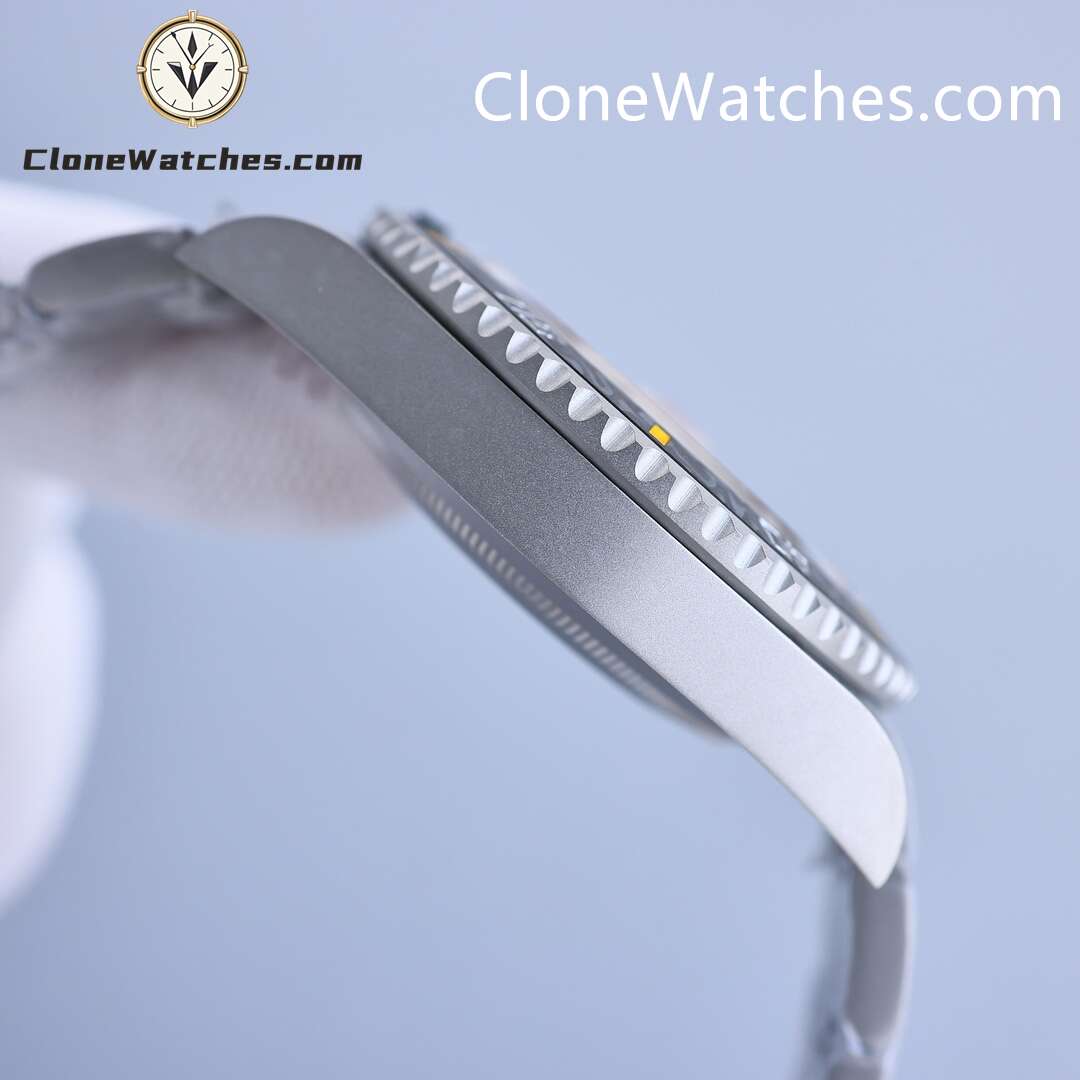 Modified Super Clone Watches 1:1 DiW Rolex Submariner DUNE 3235 Movement