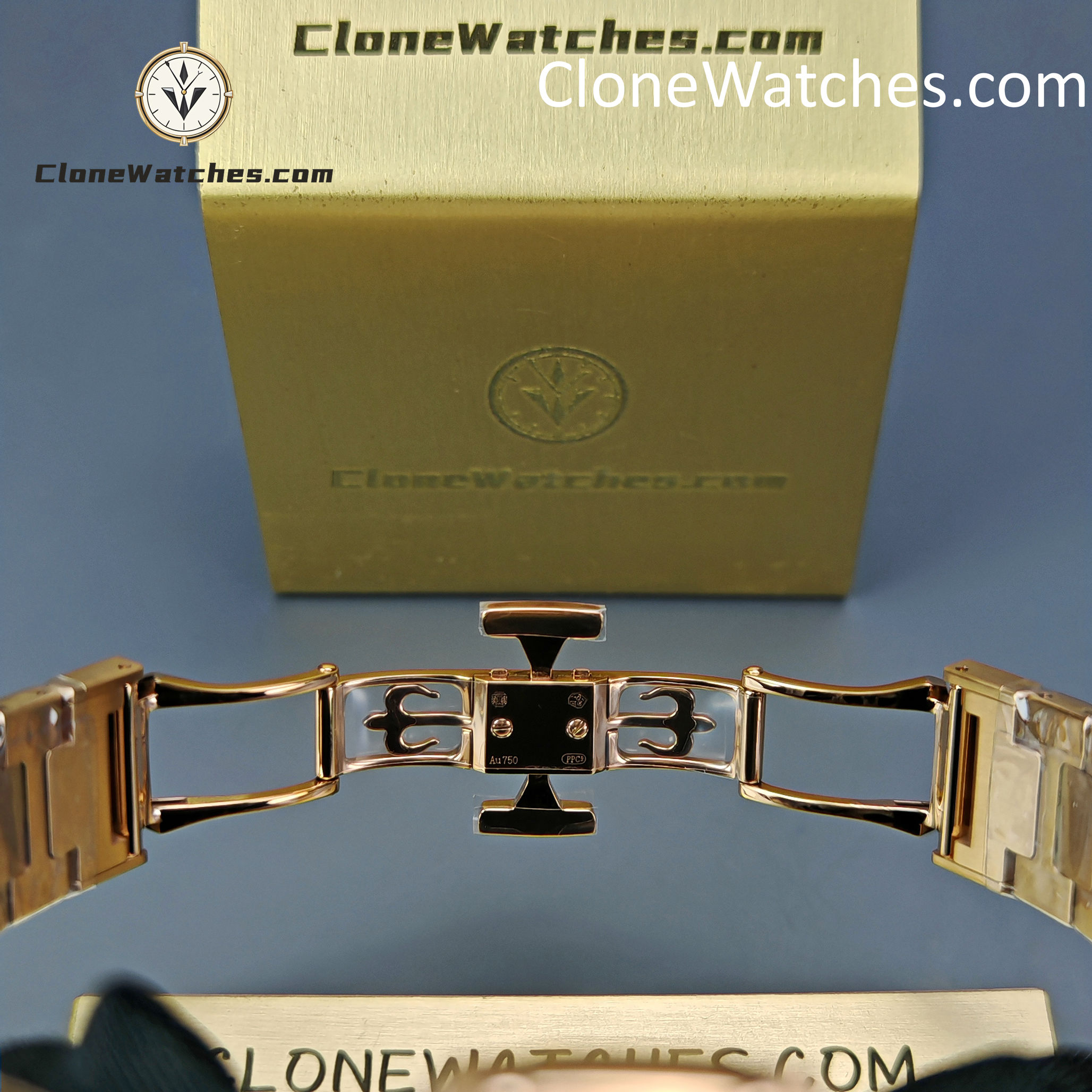 Patek Philippe Super Clone Watches 1:1 Nautilus Rose Gold 7118/1R-010 35.2 mm
