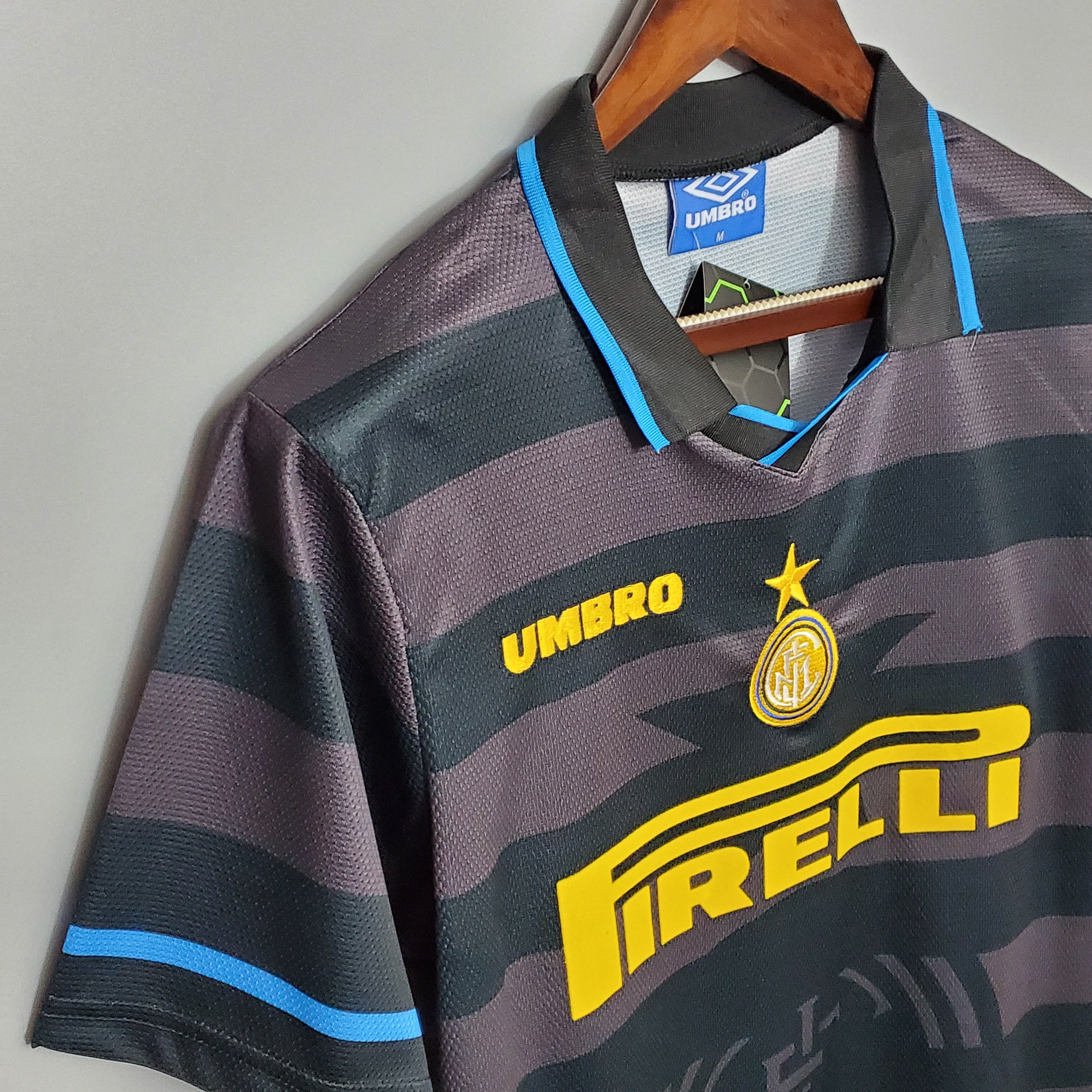 1997/98 Inter Milan Away Retro Shirt - Fans Edition