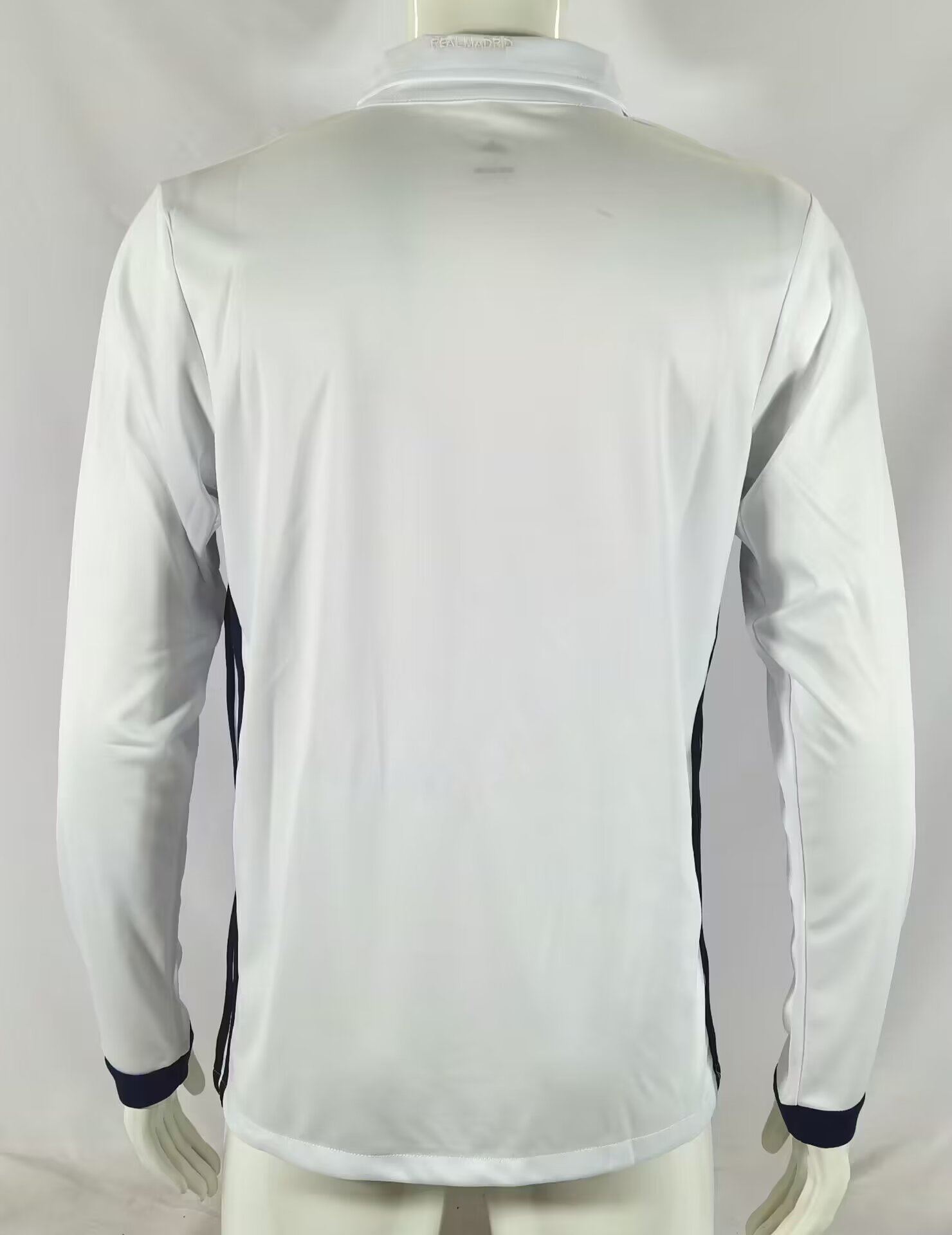 2016/2017 Retro Long Sleeve Real Madrid Home Football Shirt1:1 Thai Quality - Fans Edition