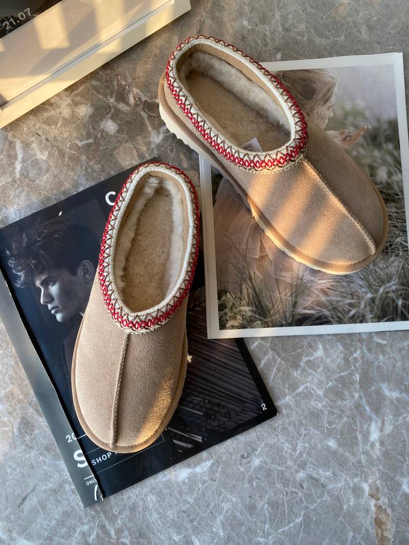 UGG Women’s Tasman Tazzlita-Thin Sole