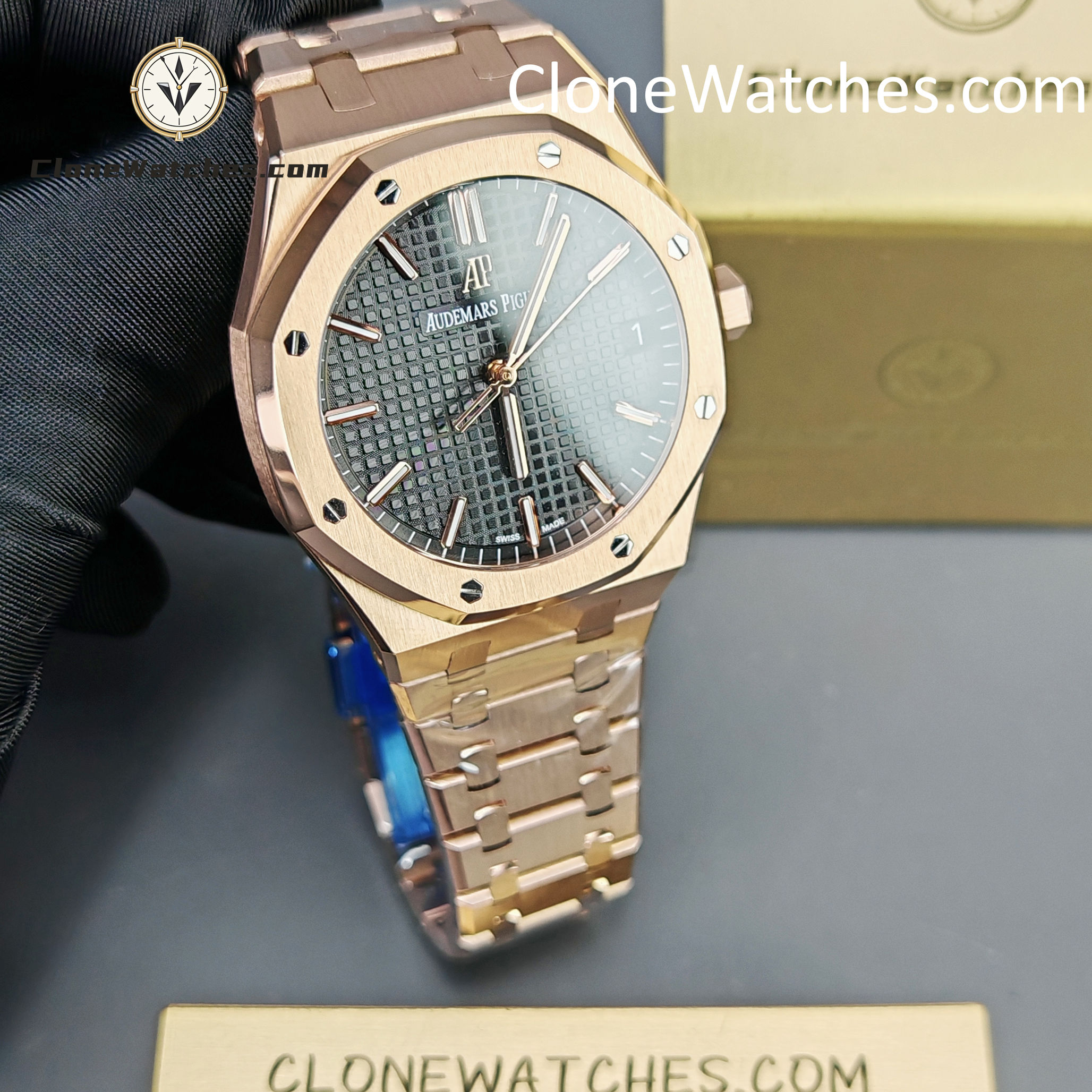 Audemars Piguet Super Clone Watches 1:1 Royal Oak Rose Gold 15500 Black Dial