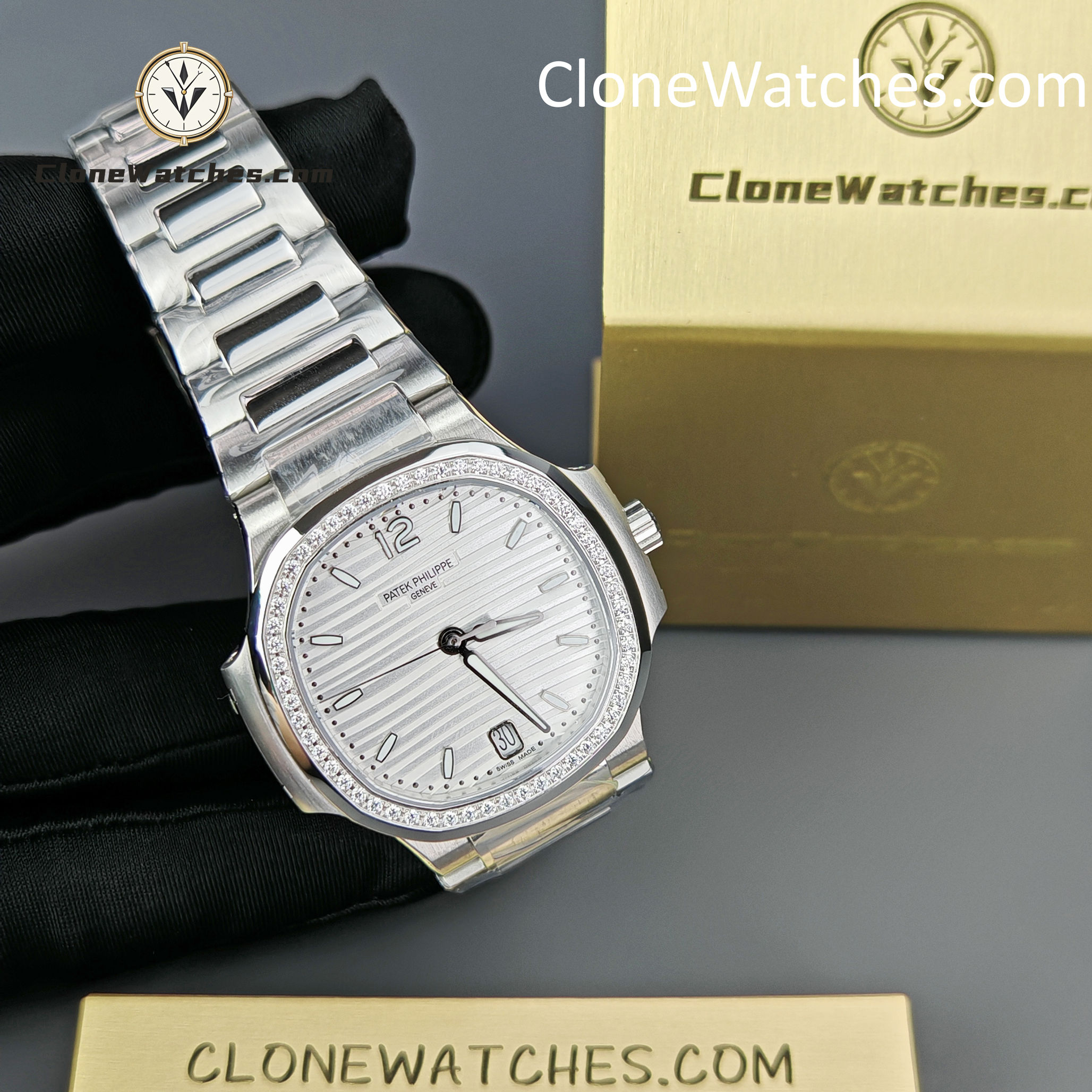 Patek Philippe Super Clone Watches 1:1 Nautilus White Dial Diamond Frame 7118/1200A-010 35.2 mm