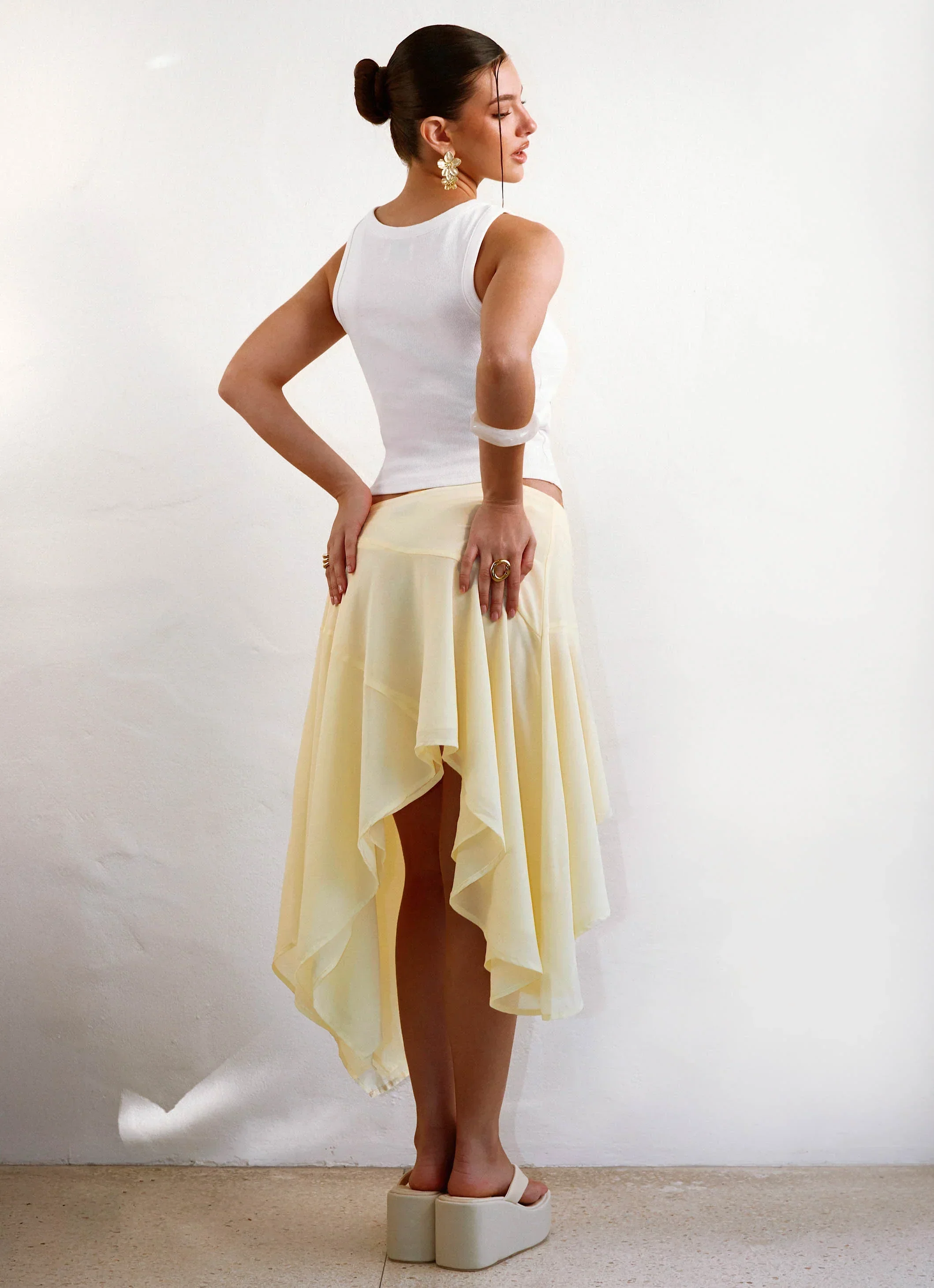 Kia Low Rise Asymmetrical Midi Skirt - Yellow