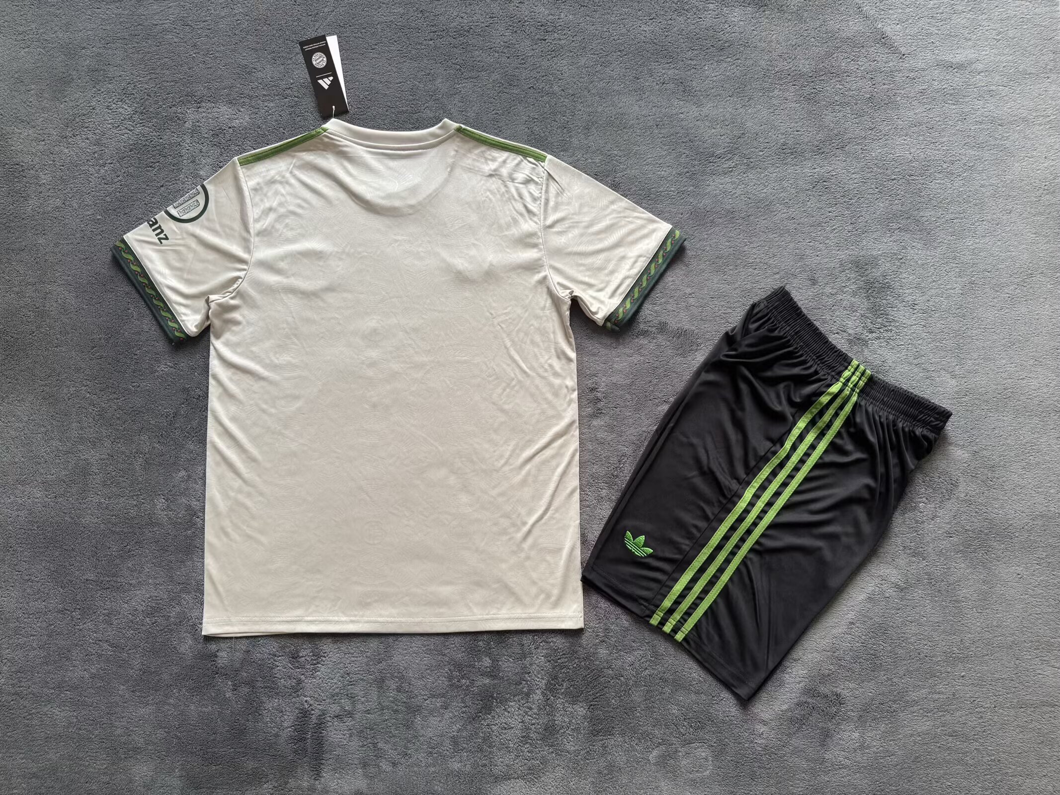 2025-26 Bayern Munich Beer Edition Jersey - Fans Edition Adult Set