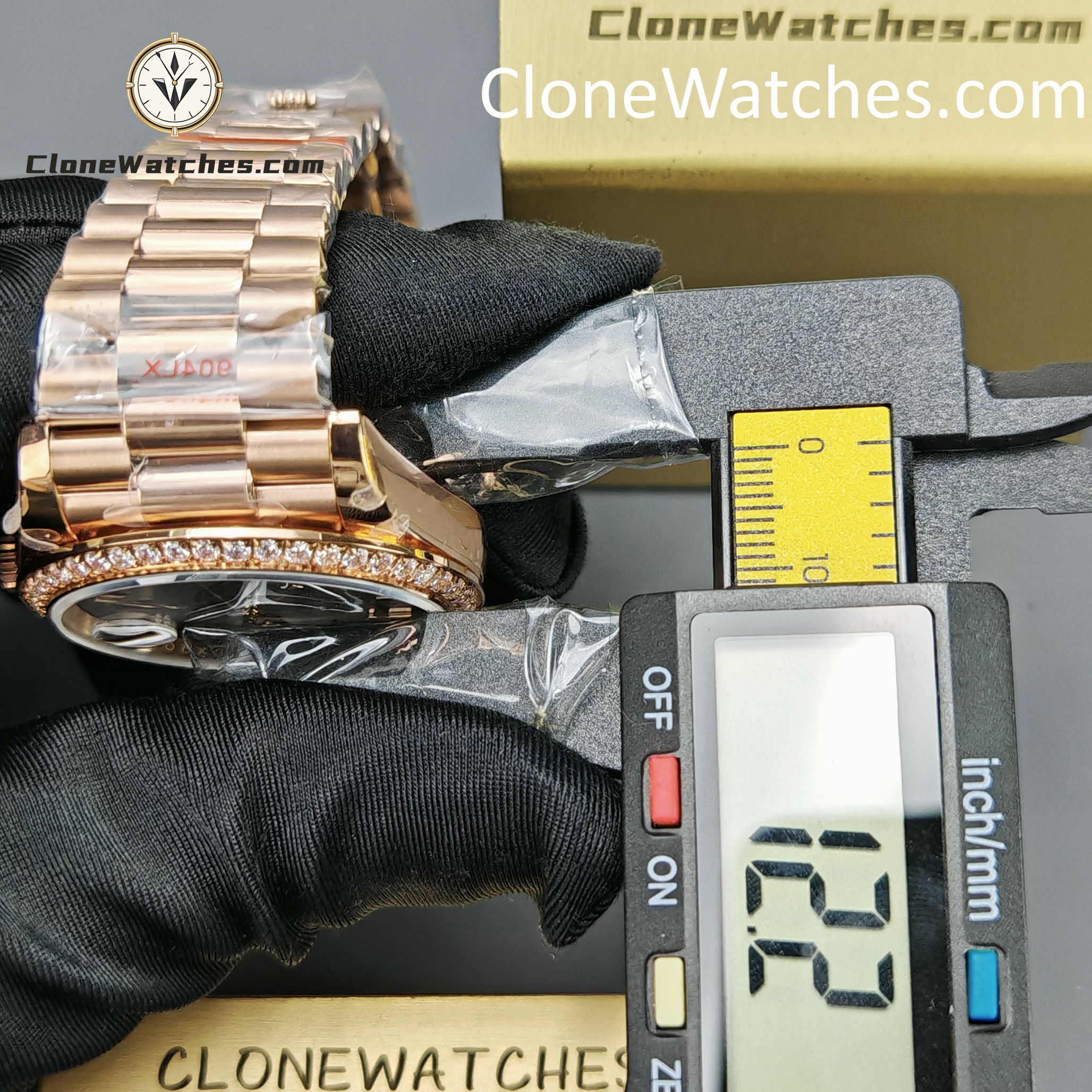 Rolex Super Clone Watches 1:1 Day Date Rose Gold Green Roman Dial 40mm m228345rbr-0011 3255 Movement