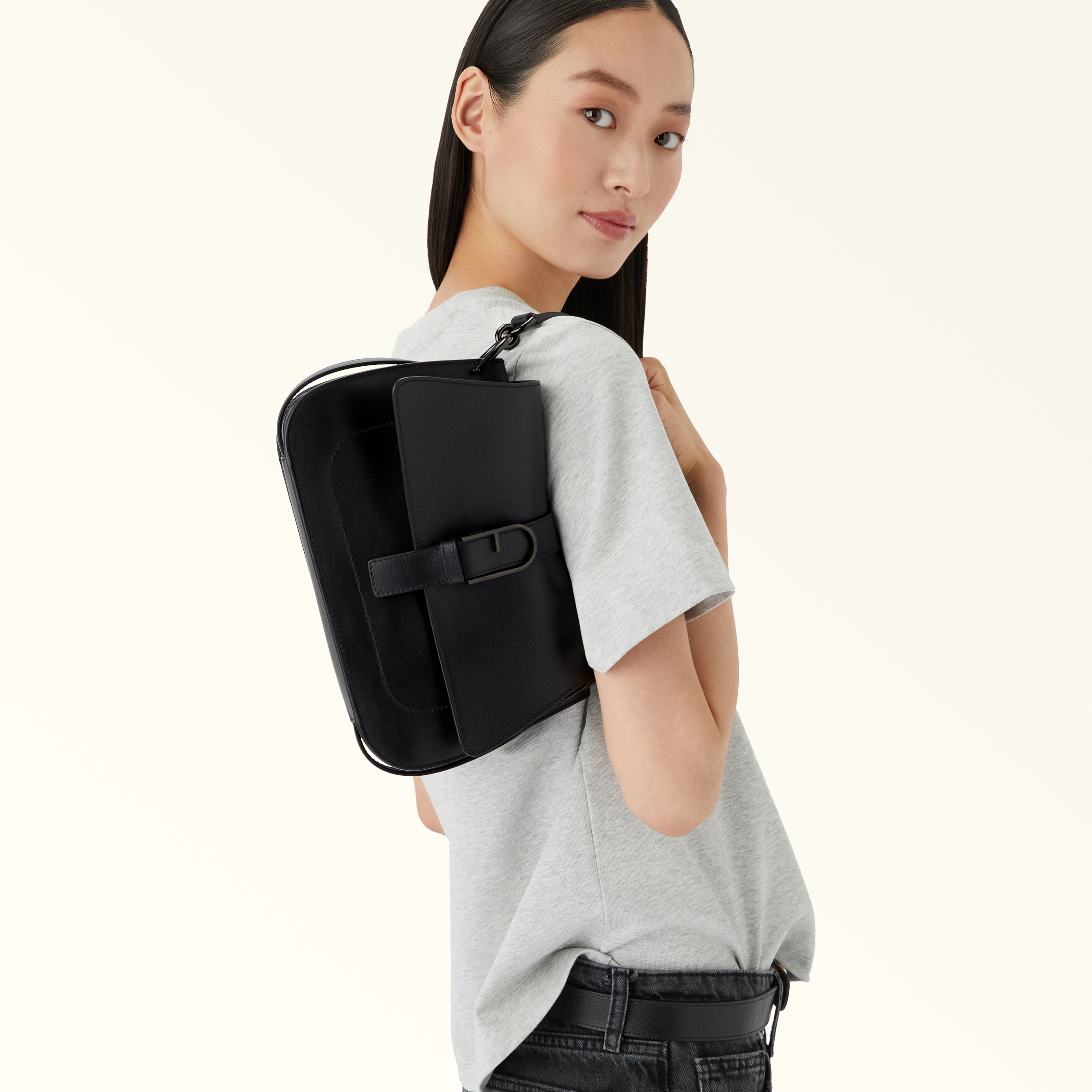 Furla Flow Top Handle M