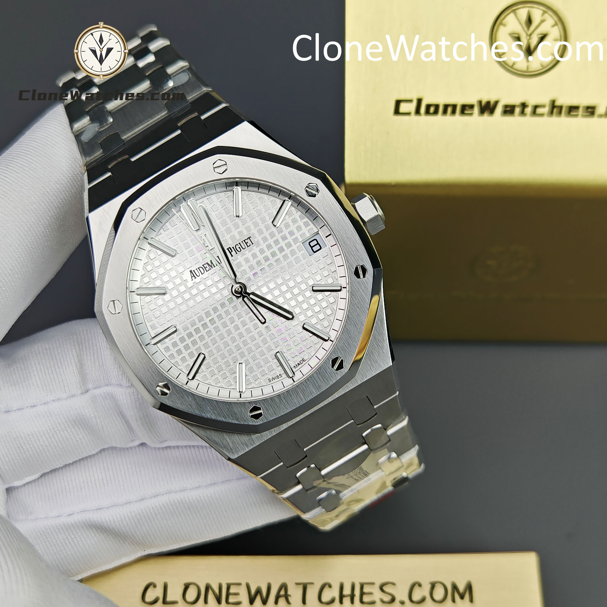 Audemars Piguet Super Clone Watches 1:1 Royal Oak 15500 White Dial