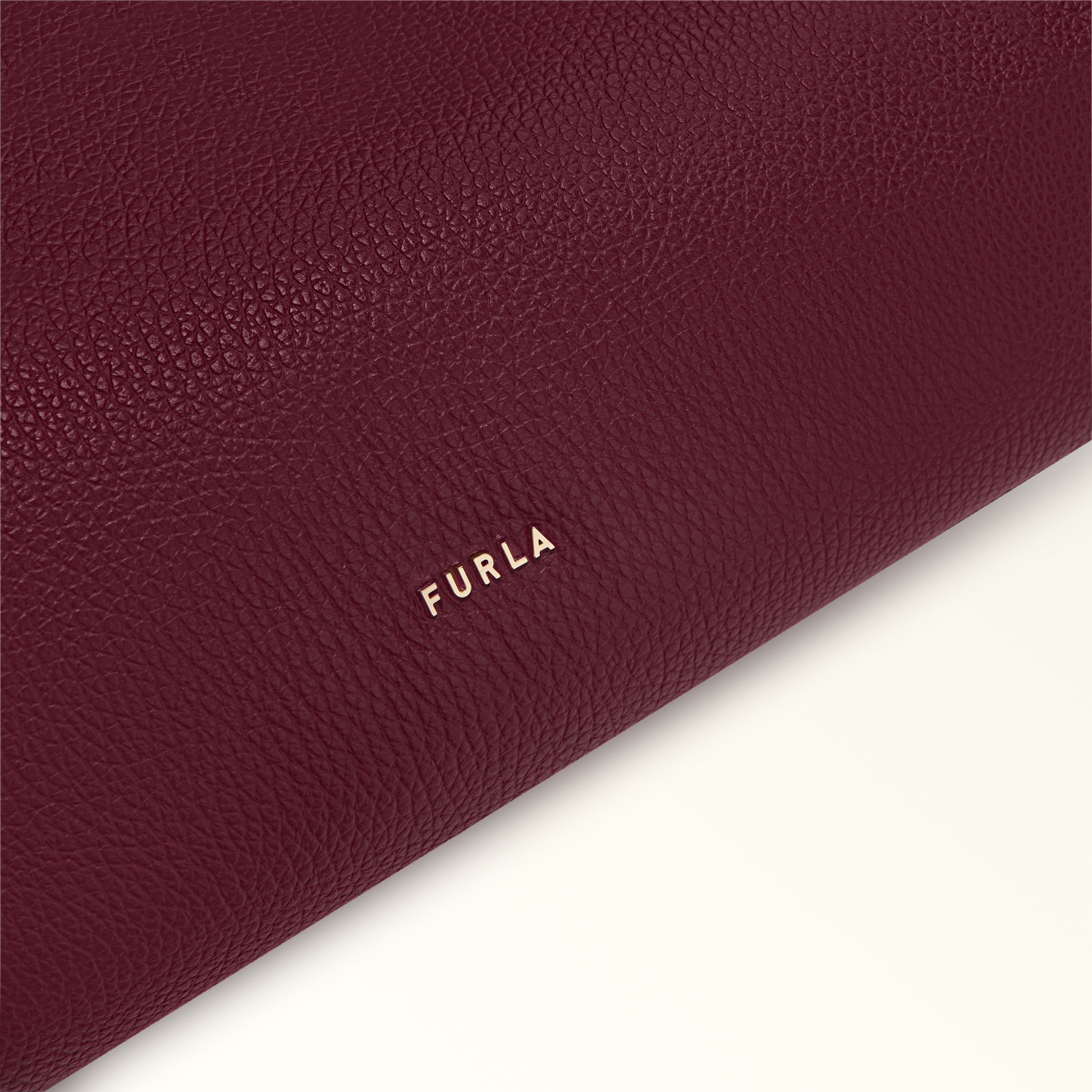 Furla Lara Shoulder Bag M