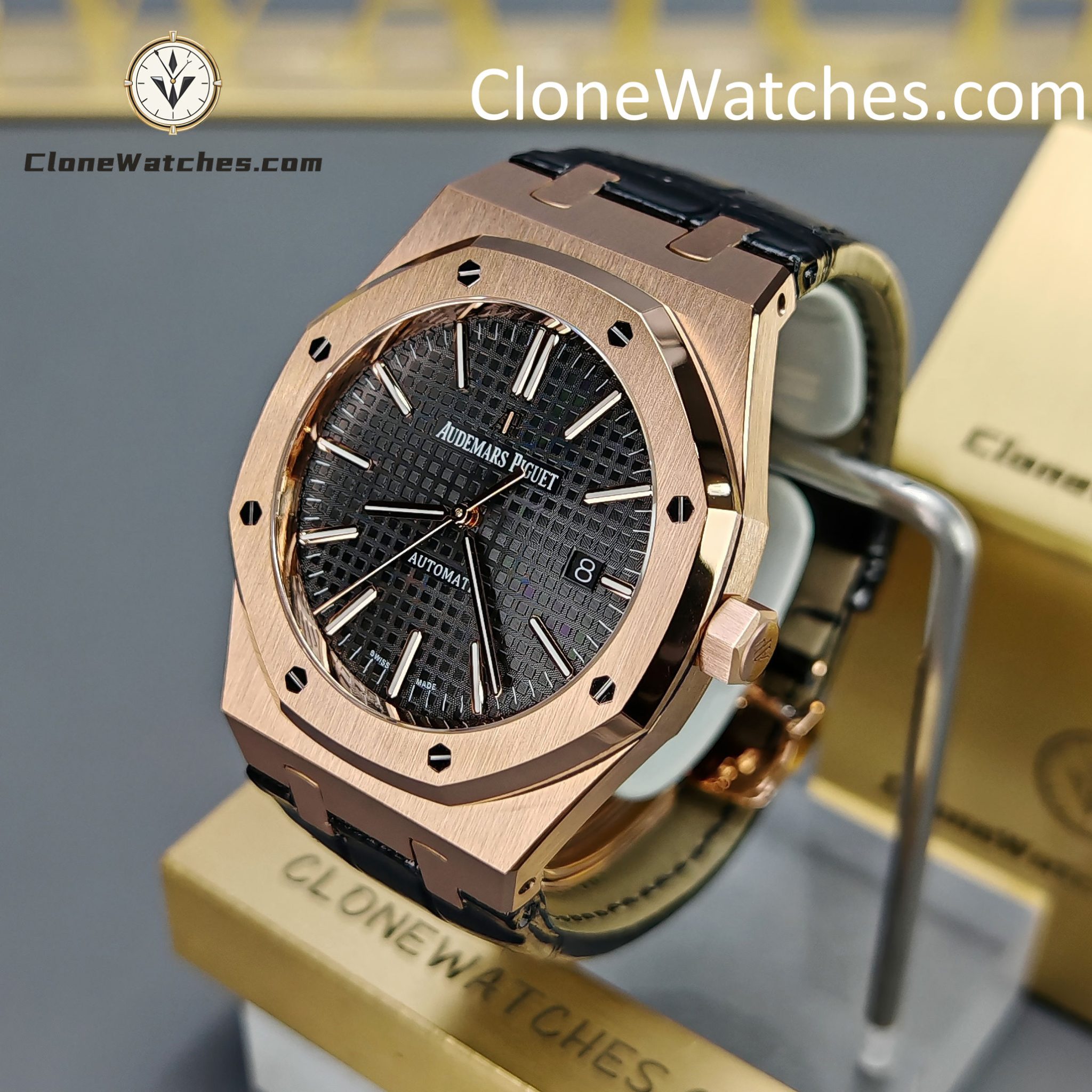Audemars Piguet Super Clone Watches 1:1 Royal Oak Rose Gold 15400 Black Dial Rubber Strap