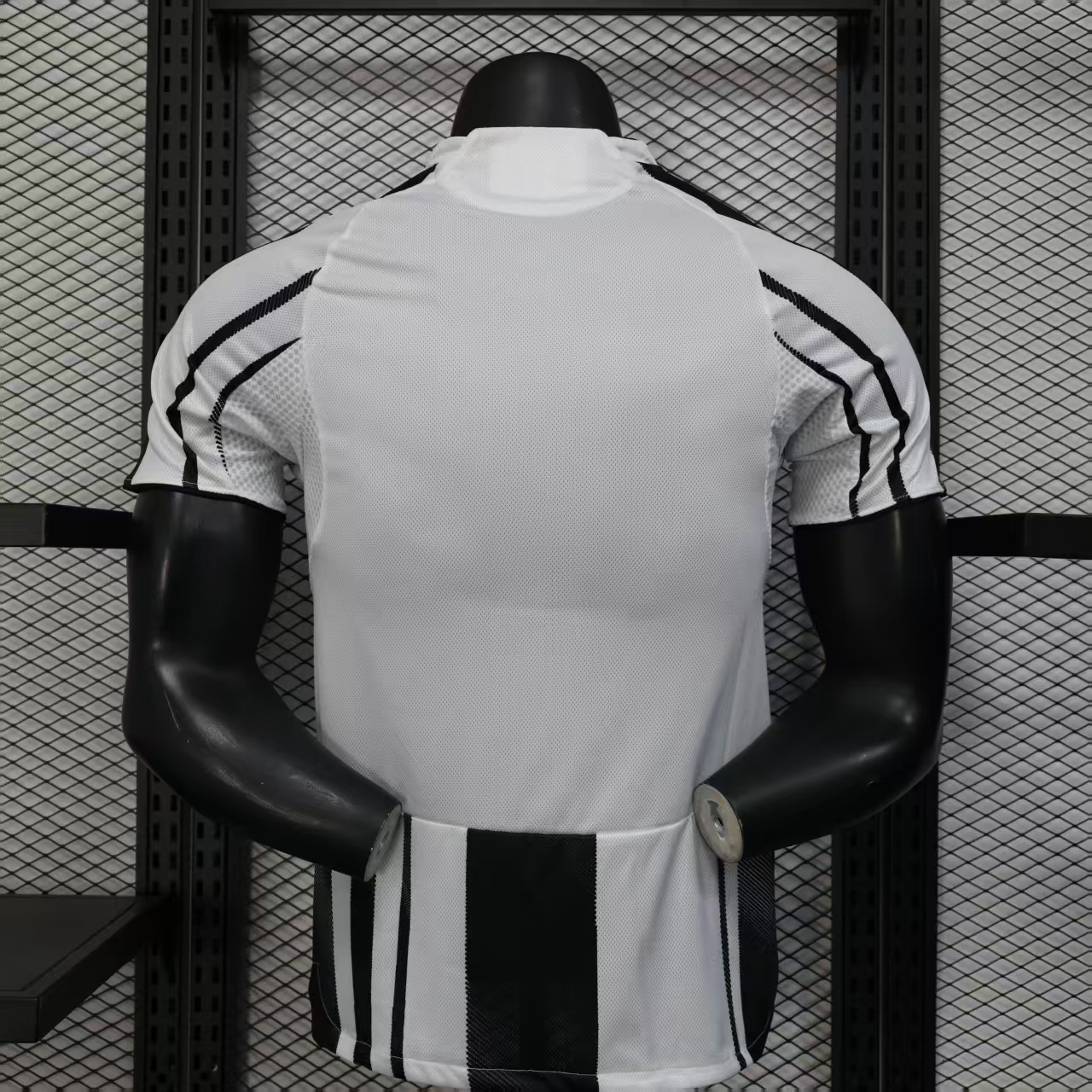 2025-26 Juventus Home - Jersey - Player Edition