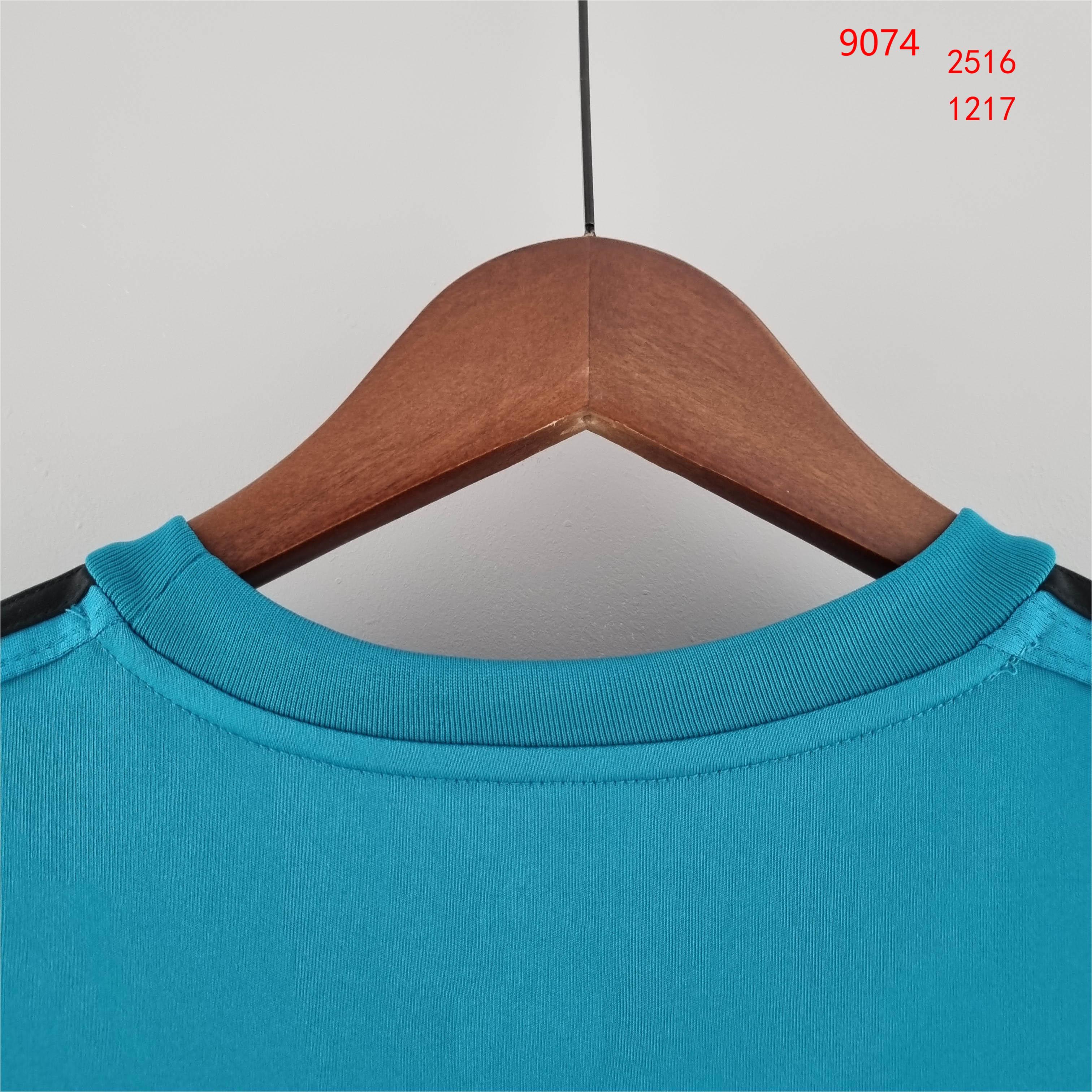 2017/18 Real Madrid Retro Second Away Jersey 1:1 Thai Quality - Fans Edition