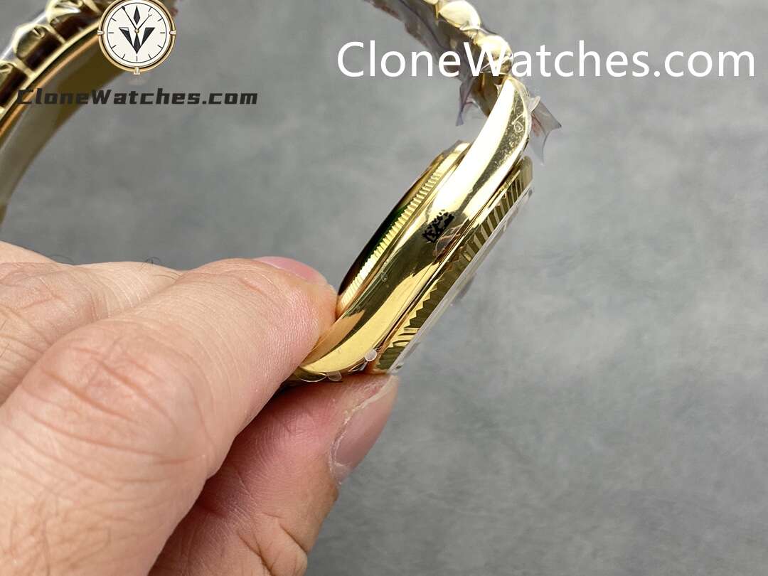 Rolex Super Clone Watches 1:1 Day Date 18K Gold Bright Green Dial 36mm m128238-0130 3255 Movement