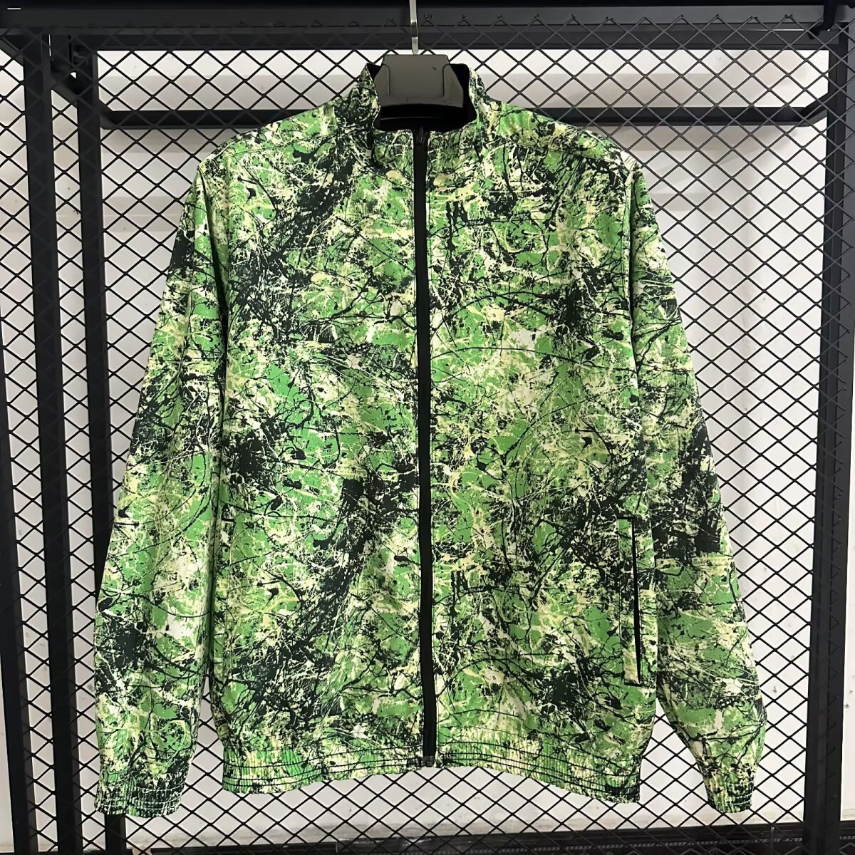 2025/26 Manchester United Reversible Windbreaker