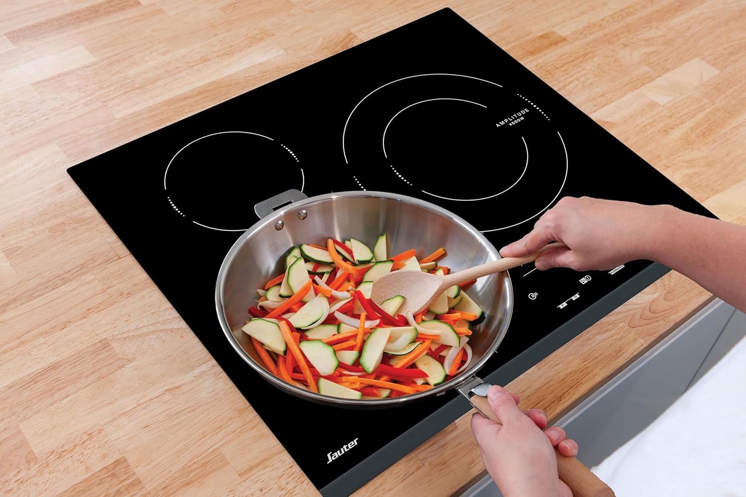Plaque induction encastrable 3 foyers 7200 W encastrement 56x49 cm