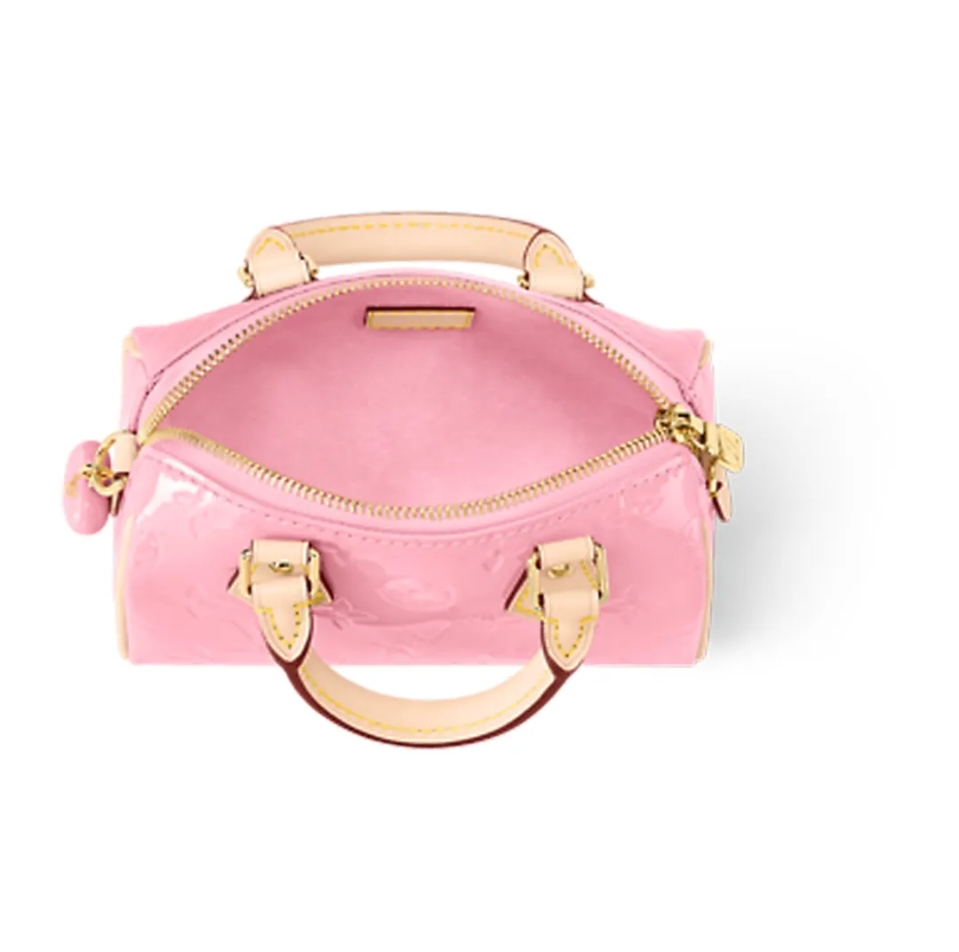 LOUIS VUITTION Speedy Nano， Lacquer leather, embossed