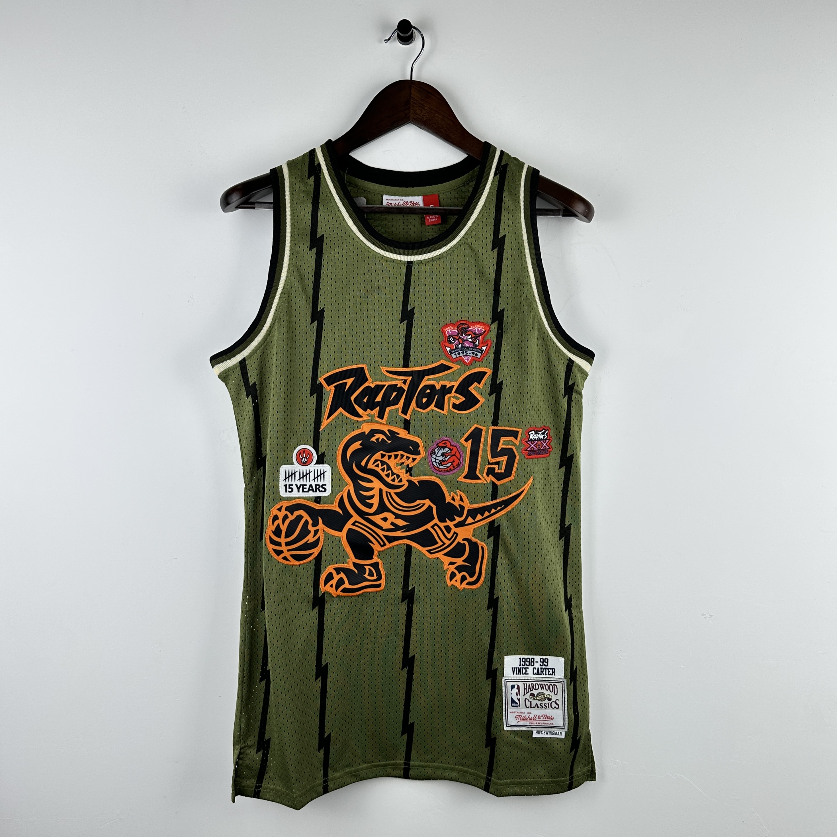 Embroidered MN Retro Jersey Raptors 98/99 Season Army Green No. 15 Carter
