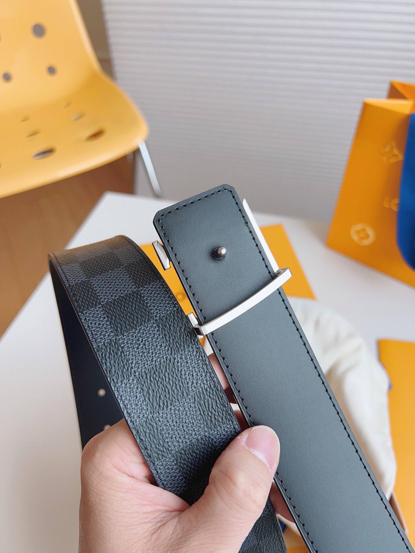 LV new high-quality belts