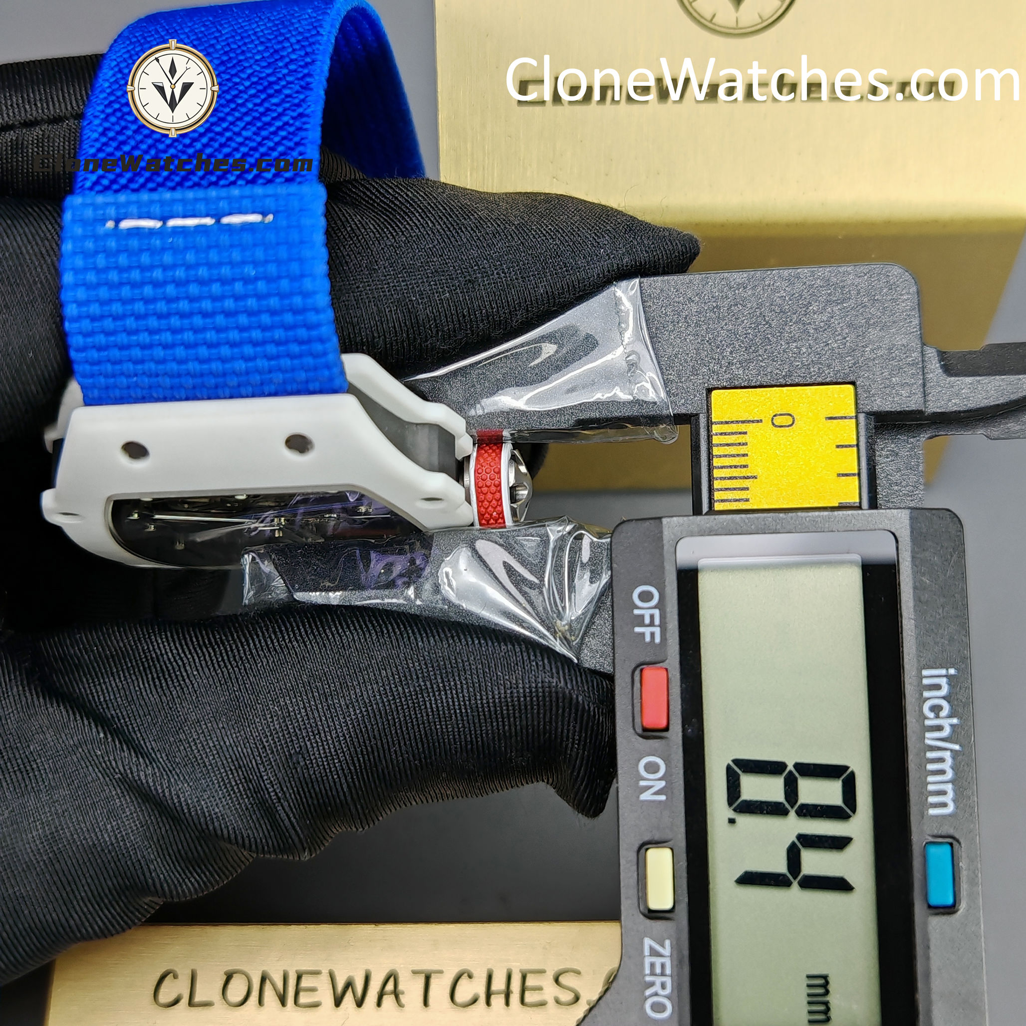Richard Mille Super Clone Watches 1:1 RM 67 – 02 White Carbon Tourbillon Blue Strap