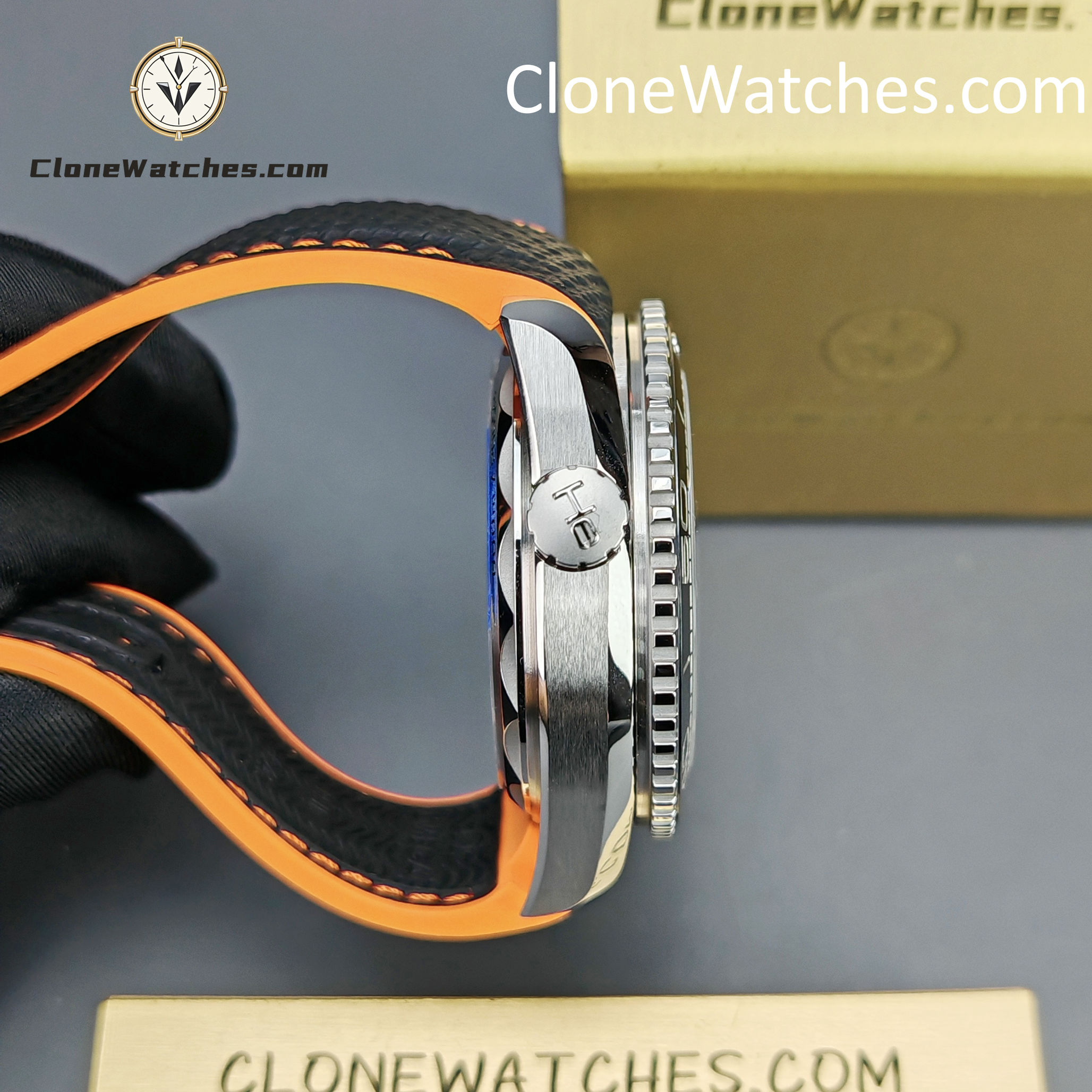 OMEGA Super Clone Watches 1:1 Seamaster Planet Ocean 600m 215.32.44.21.01.001 43.5MM