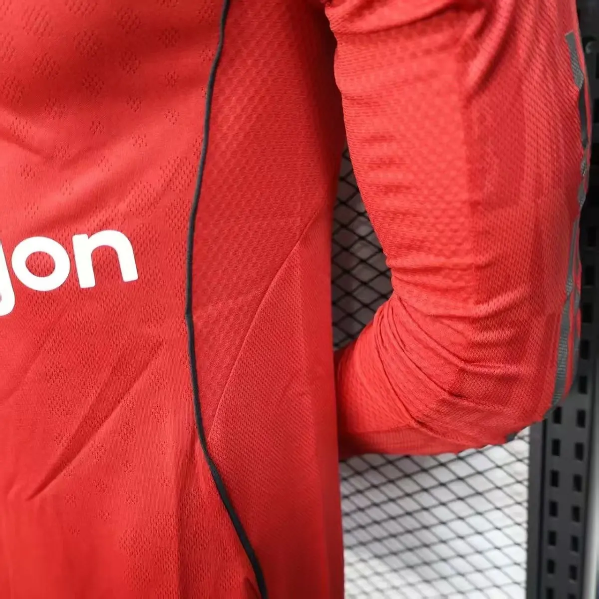 2025/26 Manchester United Home Long Sleeve Jersey - Player Edition