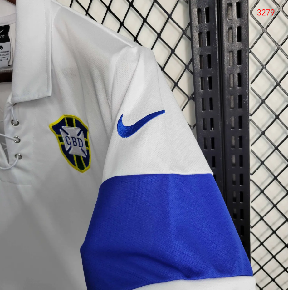 2004 Brazil White Retro Jersey - Fans Edition