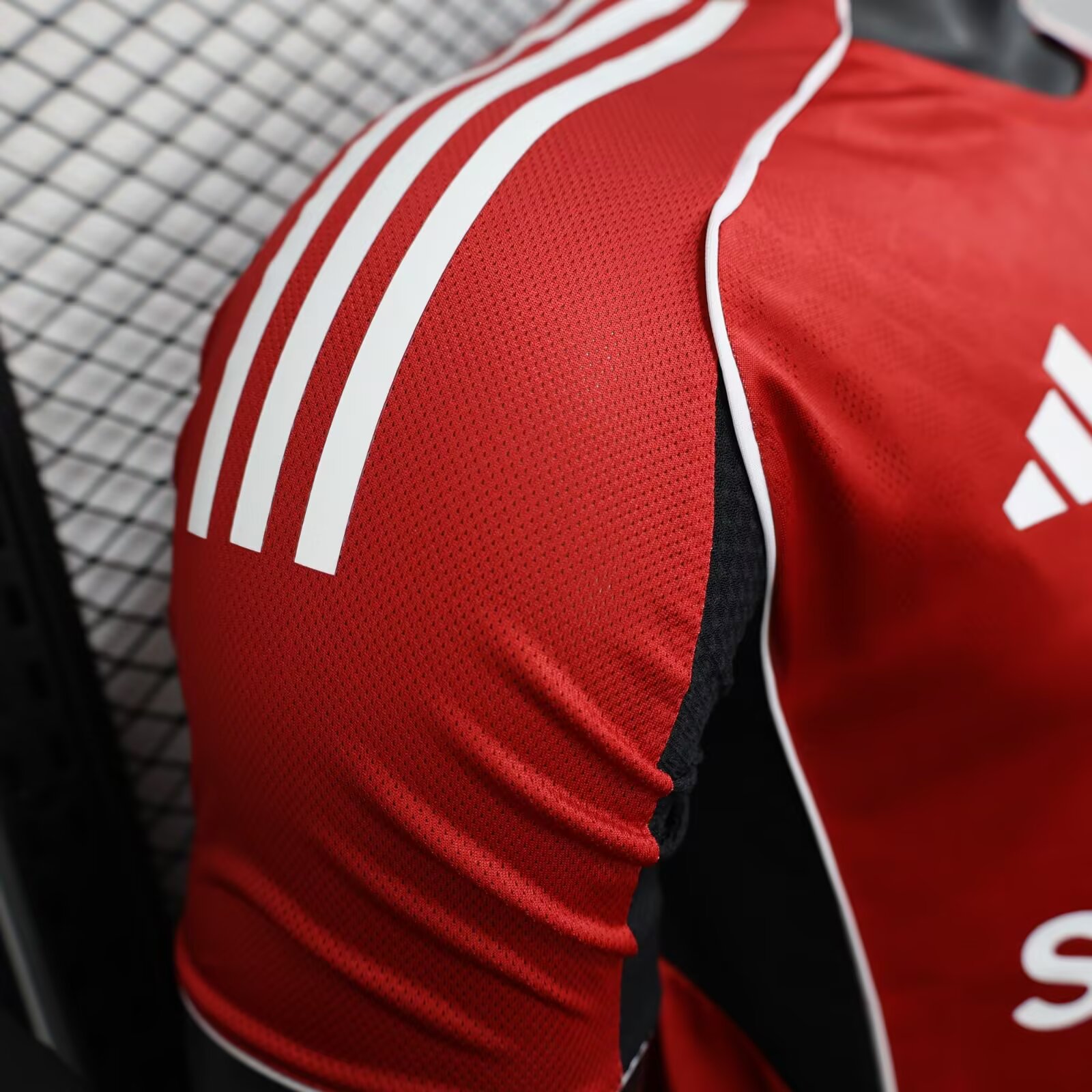 Manchester United Home 2025-26 - Shirt - Player Edition