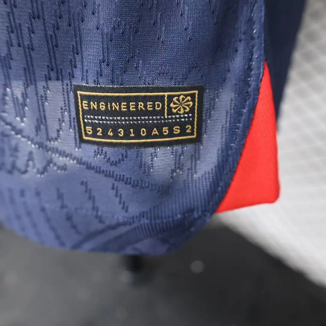 2023/24 Paris home player version jersey