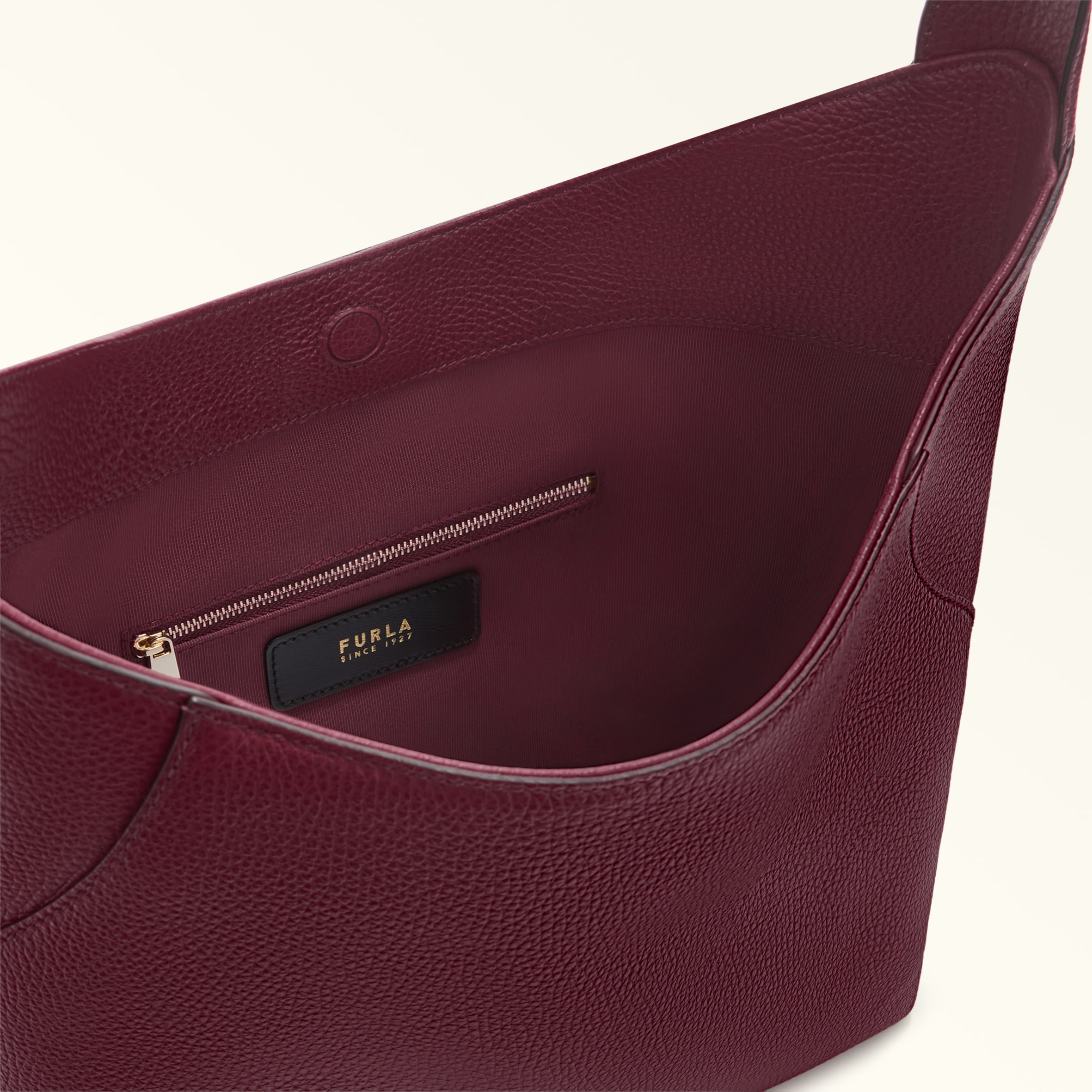 Furla Lara Shoulder Bag M