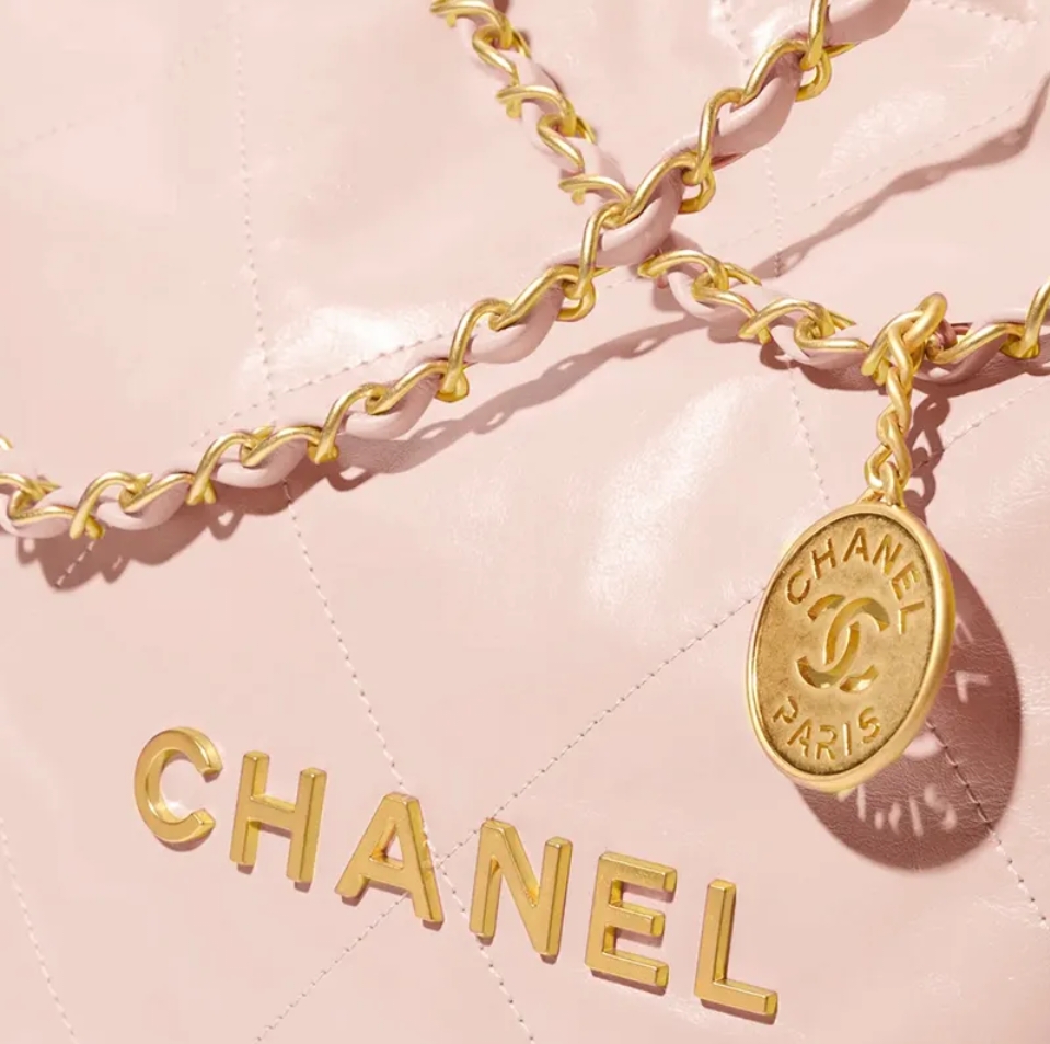 CHANEL 22 Bag 23S Cowhide Tote Bag