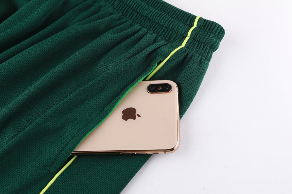 Bucks basketball green suit（Customizable name and number）