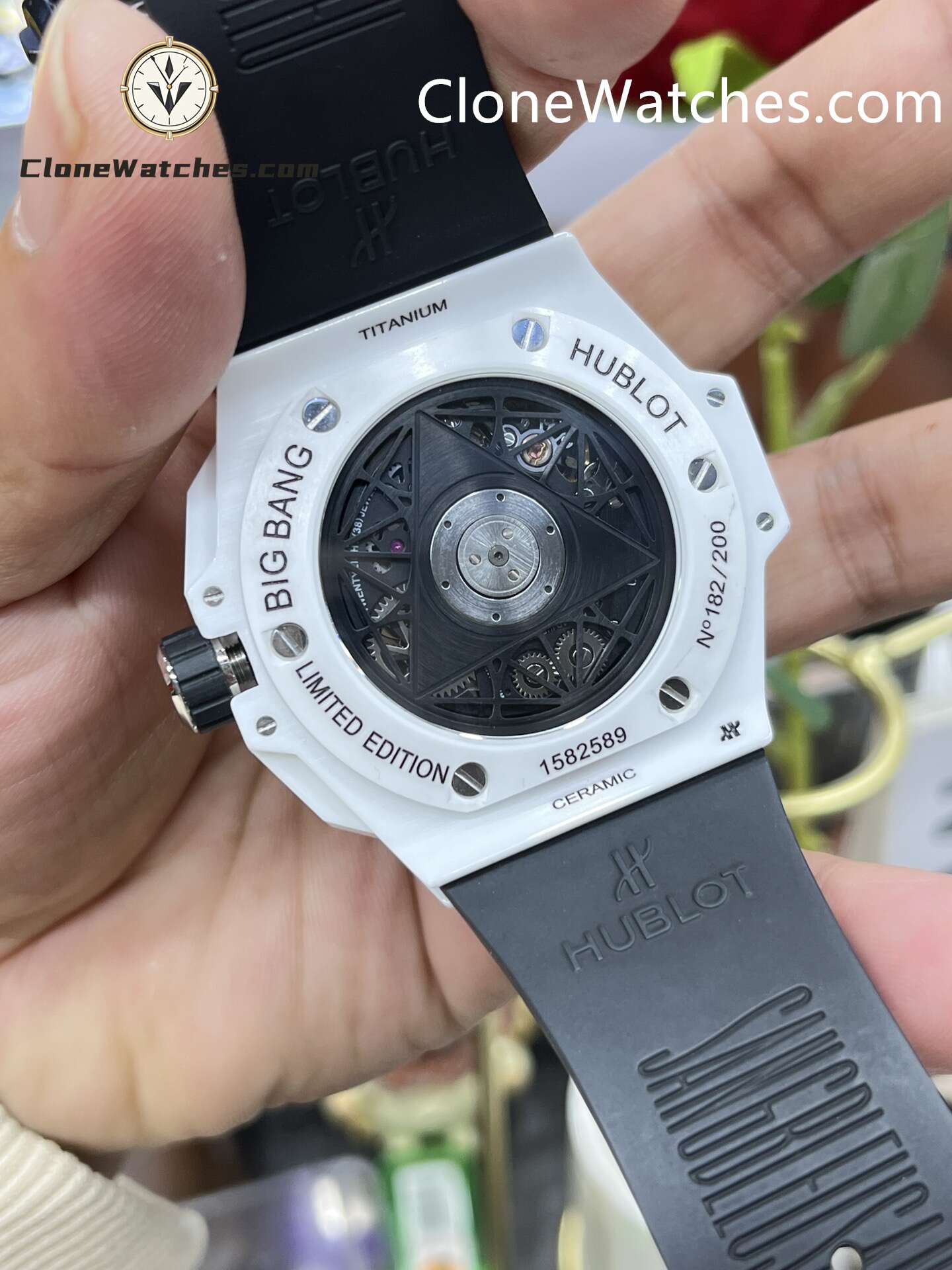 Hublot Super Clone Watches 1:1 Big Bang Unico Sang Bleu II White Ceramic 45MM 418.HX.2001.RX.MXM21