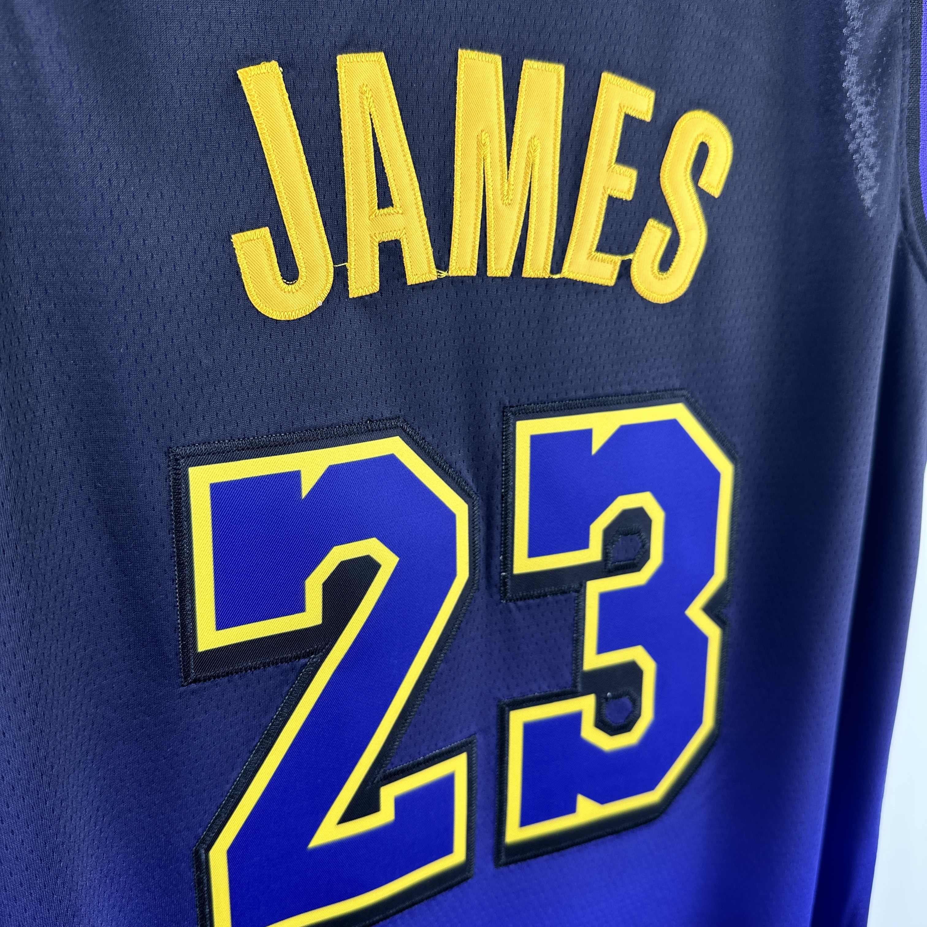 Embroidery 25th season Lakers City Edition No. 23 James