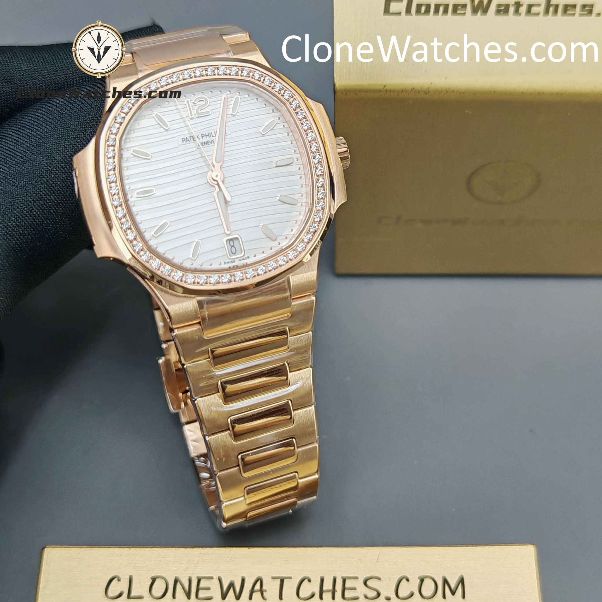 Patek Philippe Super Clone Watches 1:1 Nautilus Rose Gold White Dial 7118/1200R-001 35.2 mm