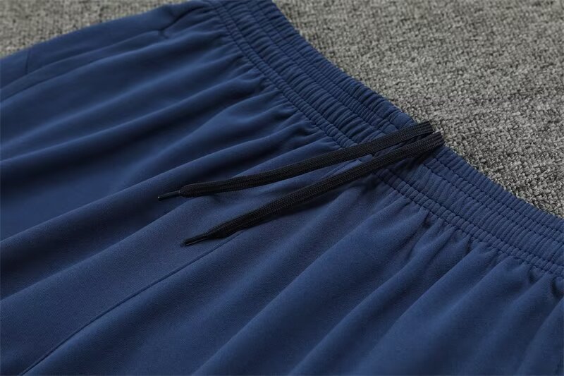 2024/25 Manchester City half-zip training kit