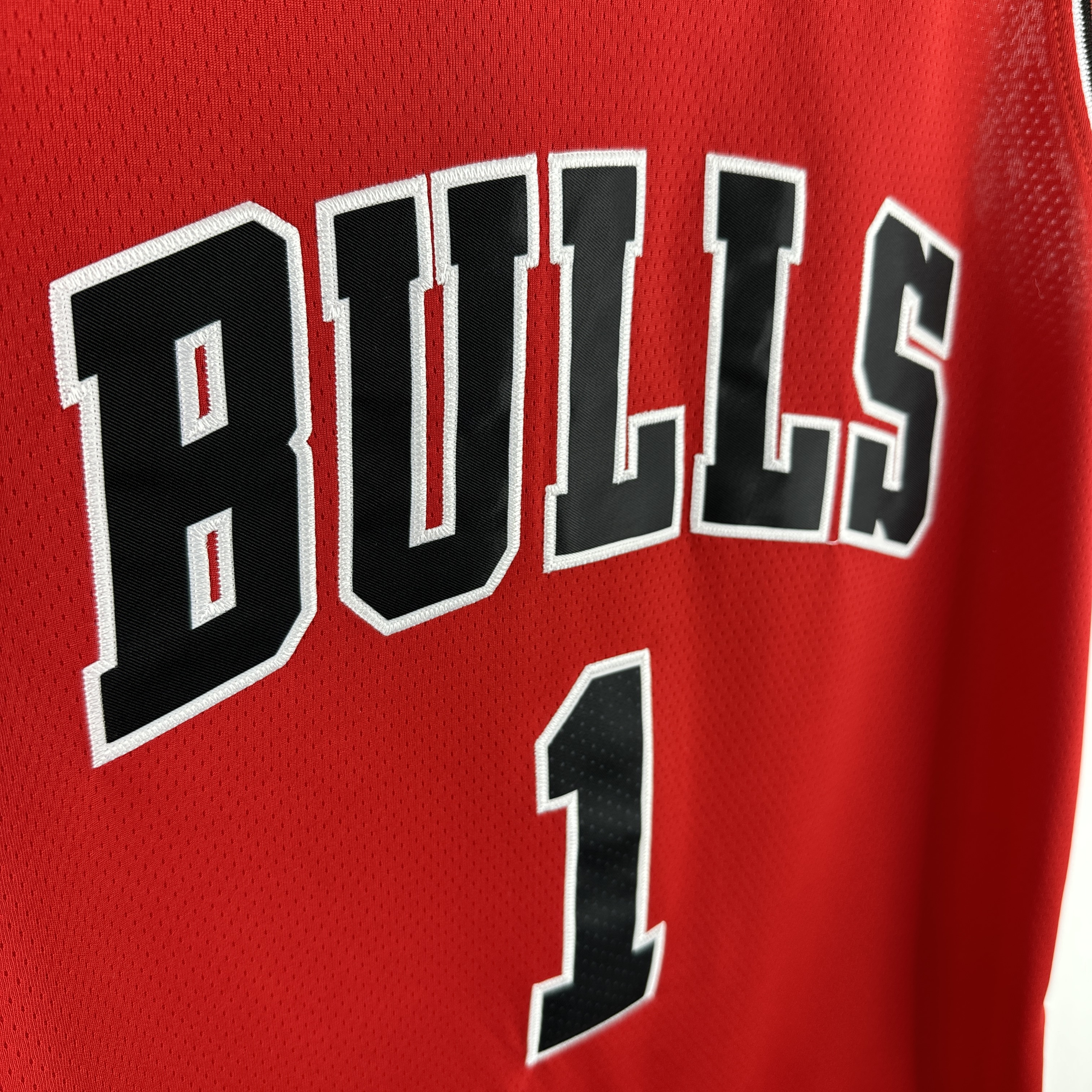 Embroidery Bull Red No.1 Ross