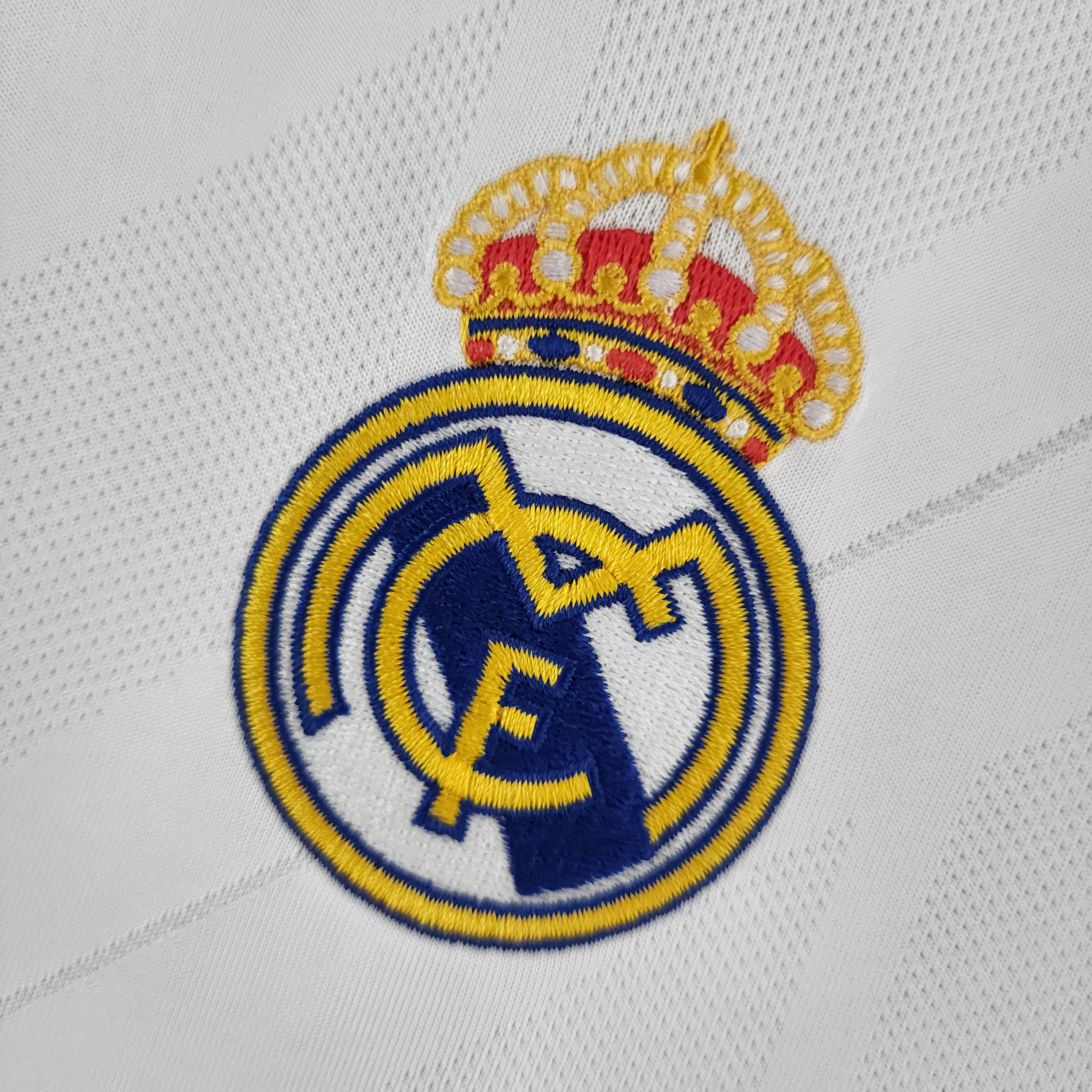 2017/2018 Retro Real Madrid Home - Fans Edition