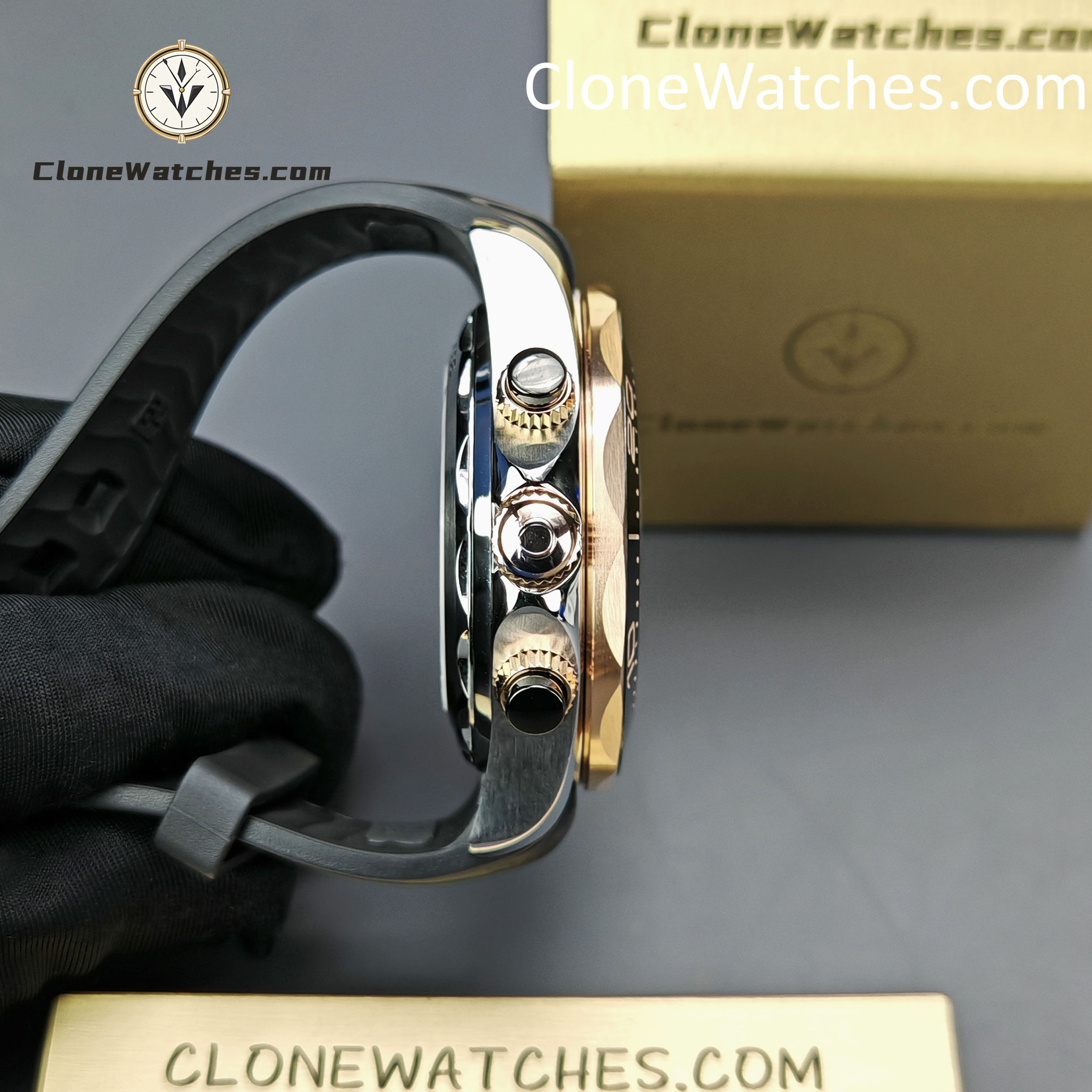 OMEGA Super Clone Watches 1:1 Seamaster Diver 300M 210.22.44.51.01.001 44MM