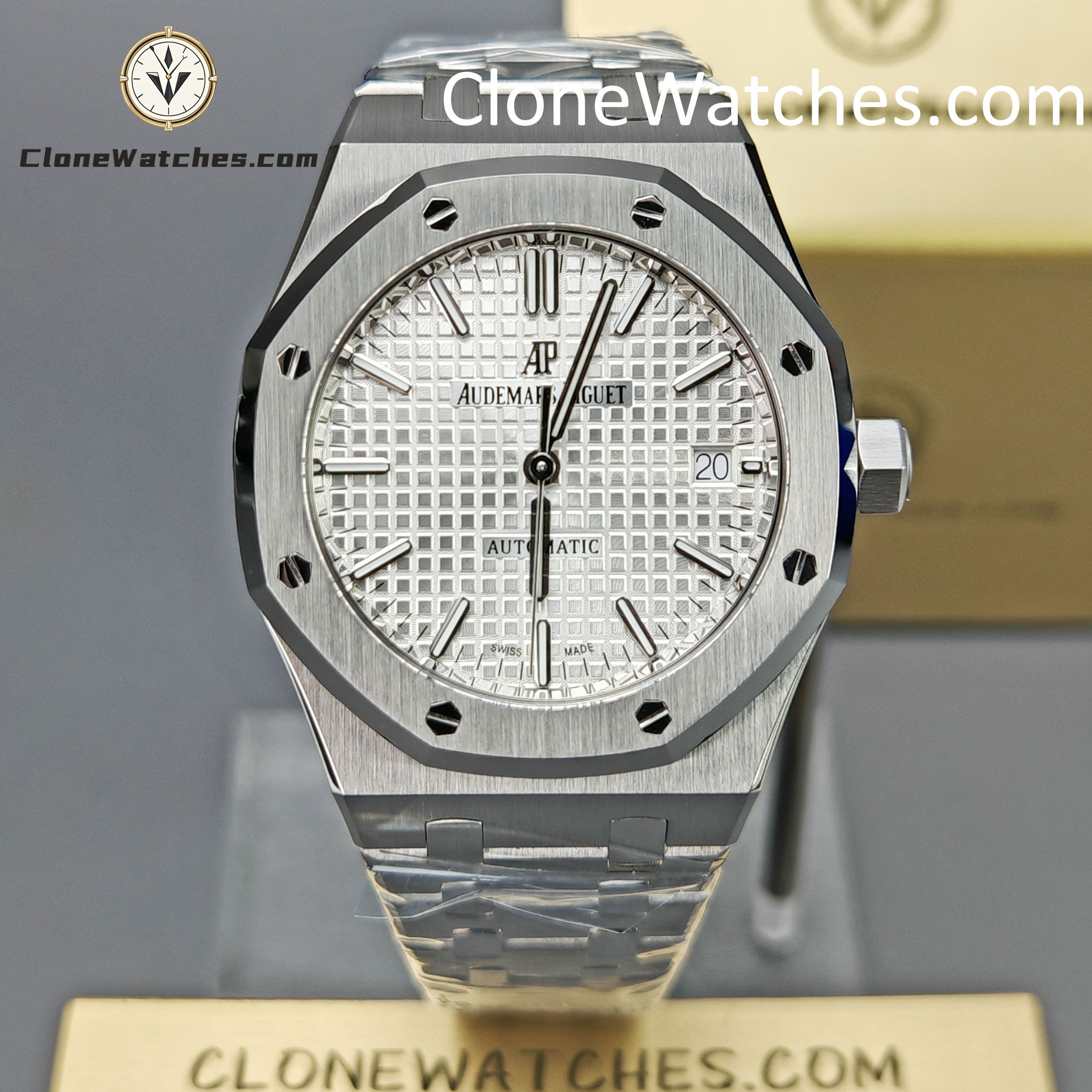 Audemars Piguet Super Clone Watches 1:1 Royal Oak 15450 White Dial 37MM