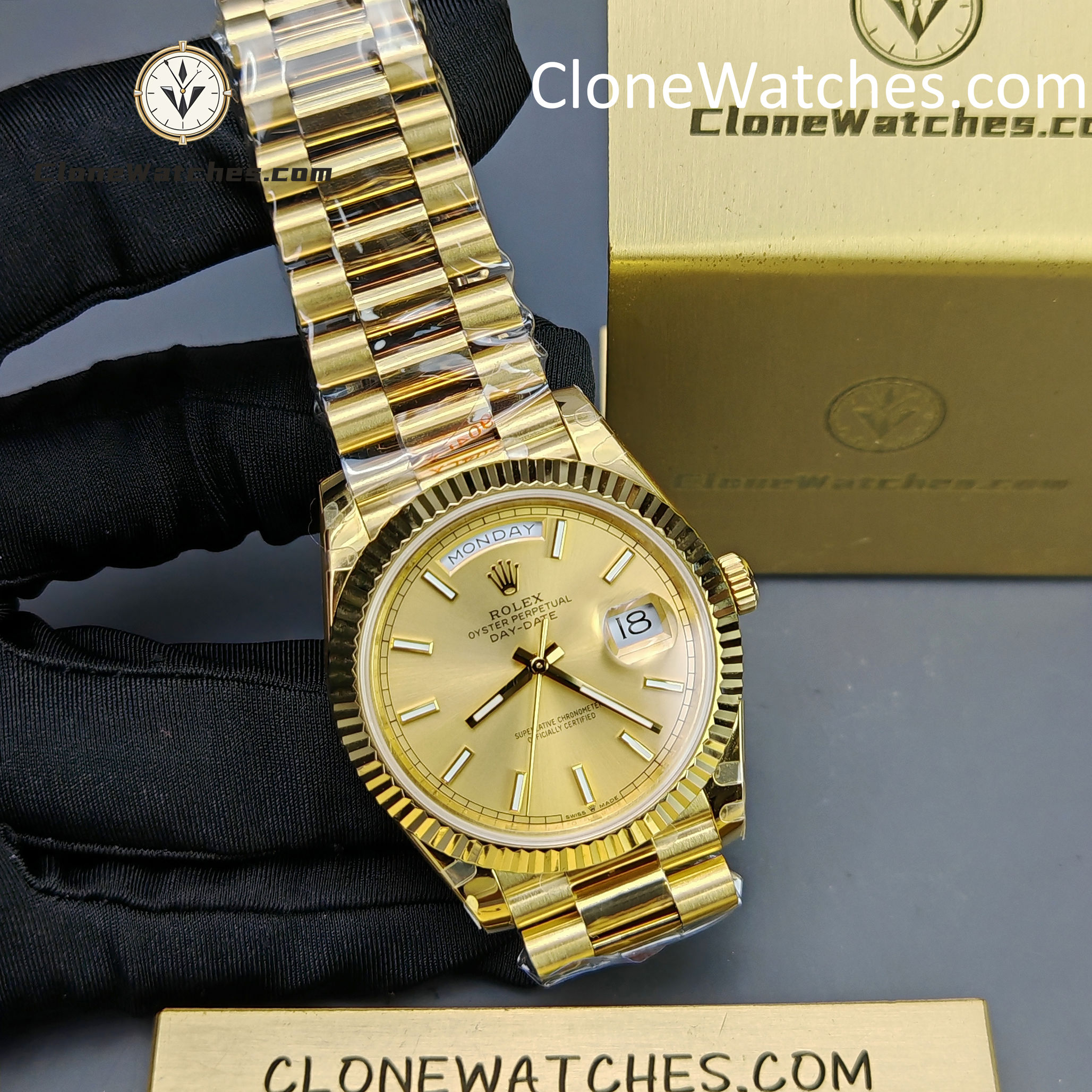 Rolex Super Clone Watches 1:1 Day Date 18K Gold 40mm m228238-0003 3255 Movement