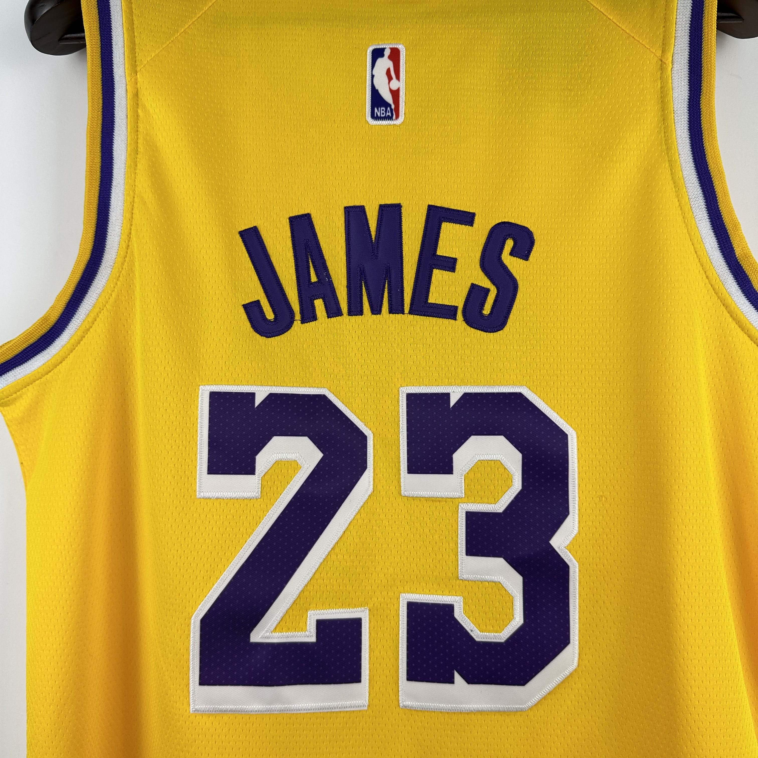 Embroidered Lakers Crew Neck Yellow No. 23 James