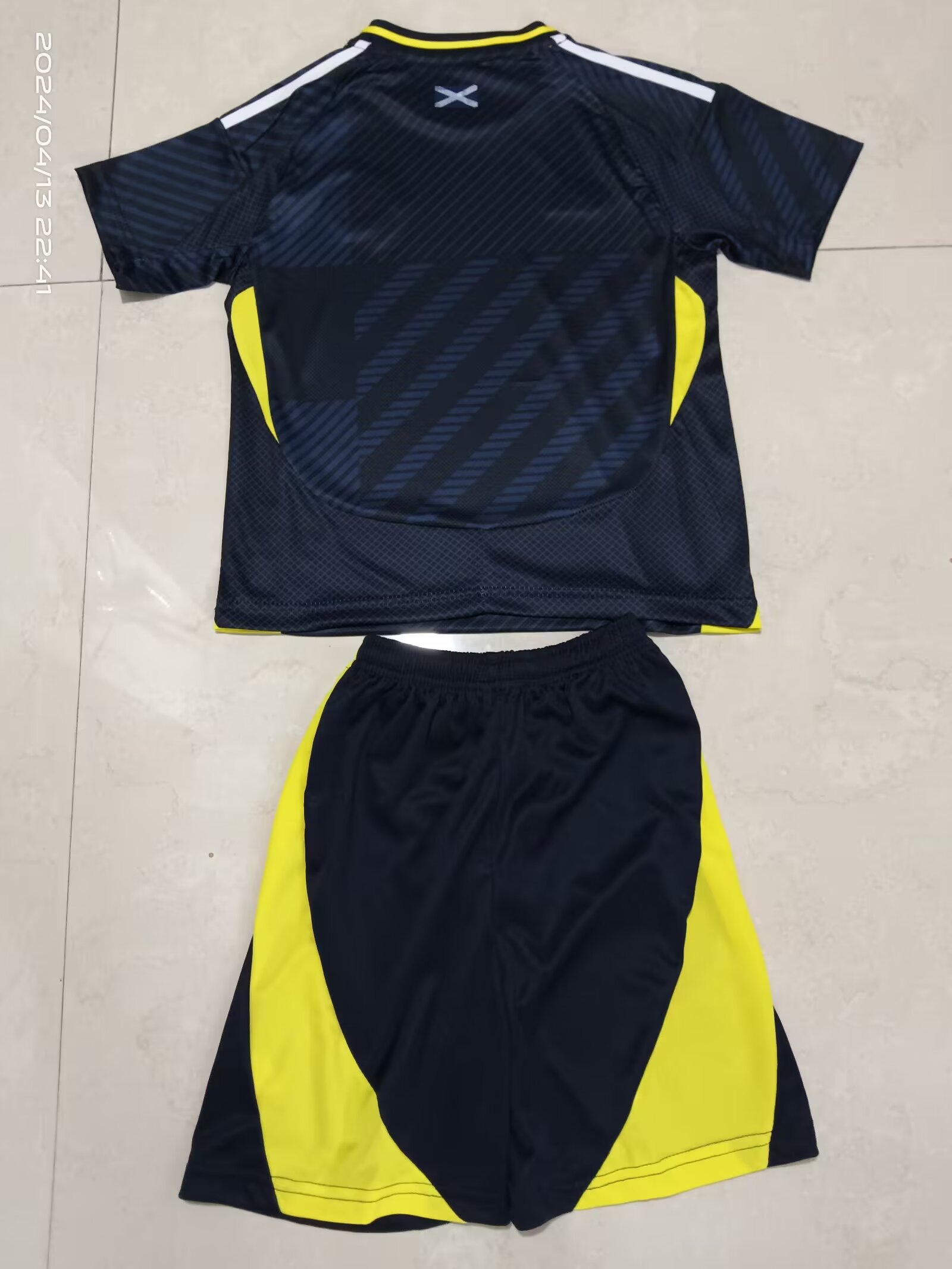 2024-25 Scotland Home Children's Jersey Set - Fans Edition