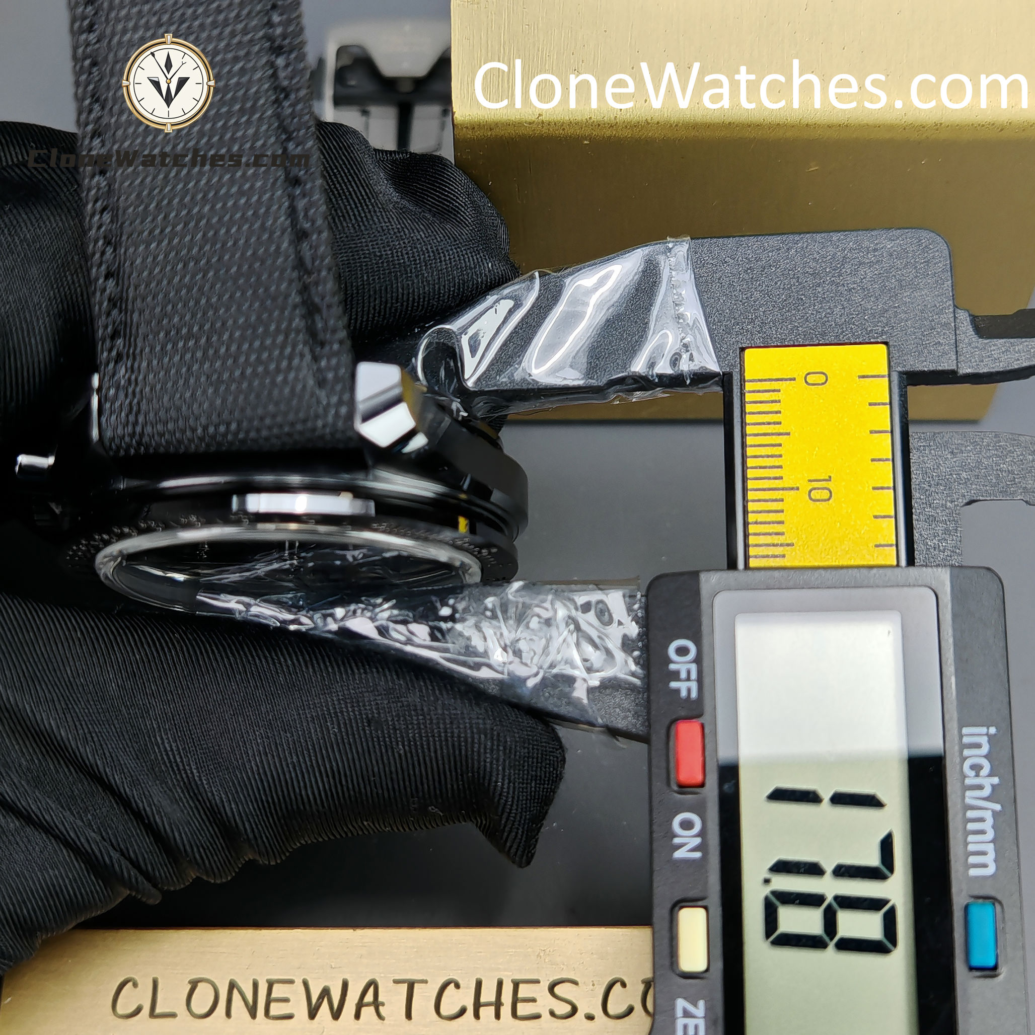 OMEGA Super Clone Watches 1:1 Speedmaster Dark Side of the Moon 311.92.44.51.01.005 44.25mm