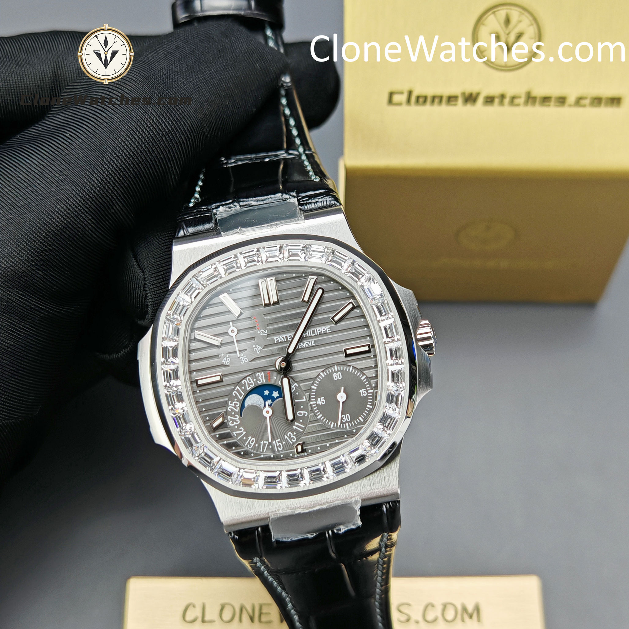 Patek Philippe Super Clone Watches 1:1 Nautilus 5712 Gray Dial Diamond Bezel