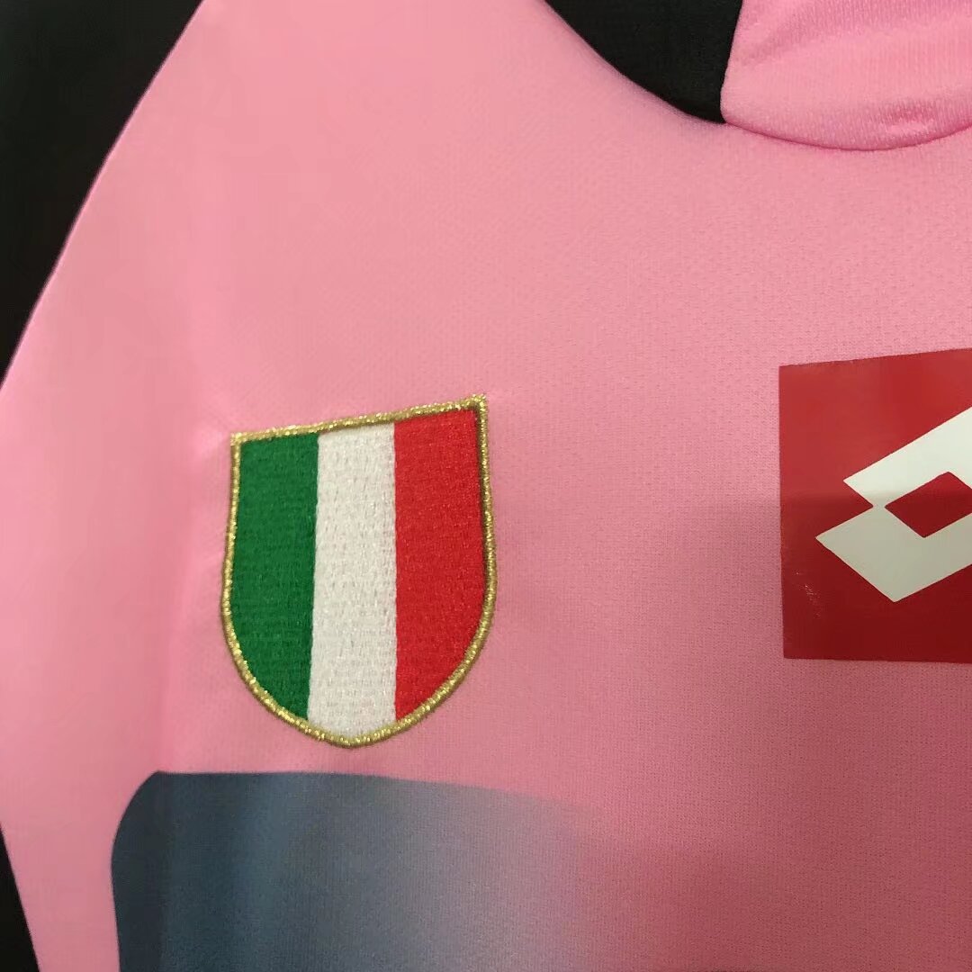 2002/2003 Juventus black and pink retro jersey